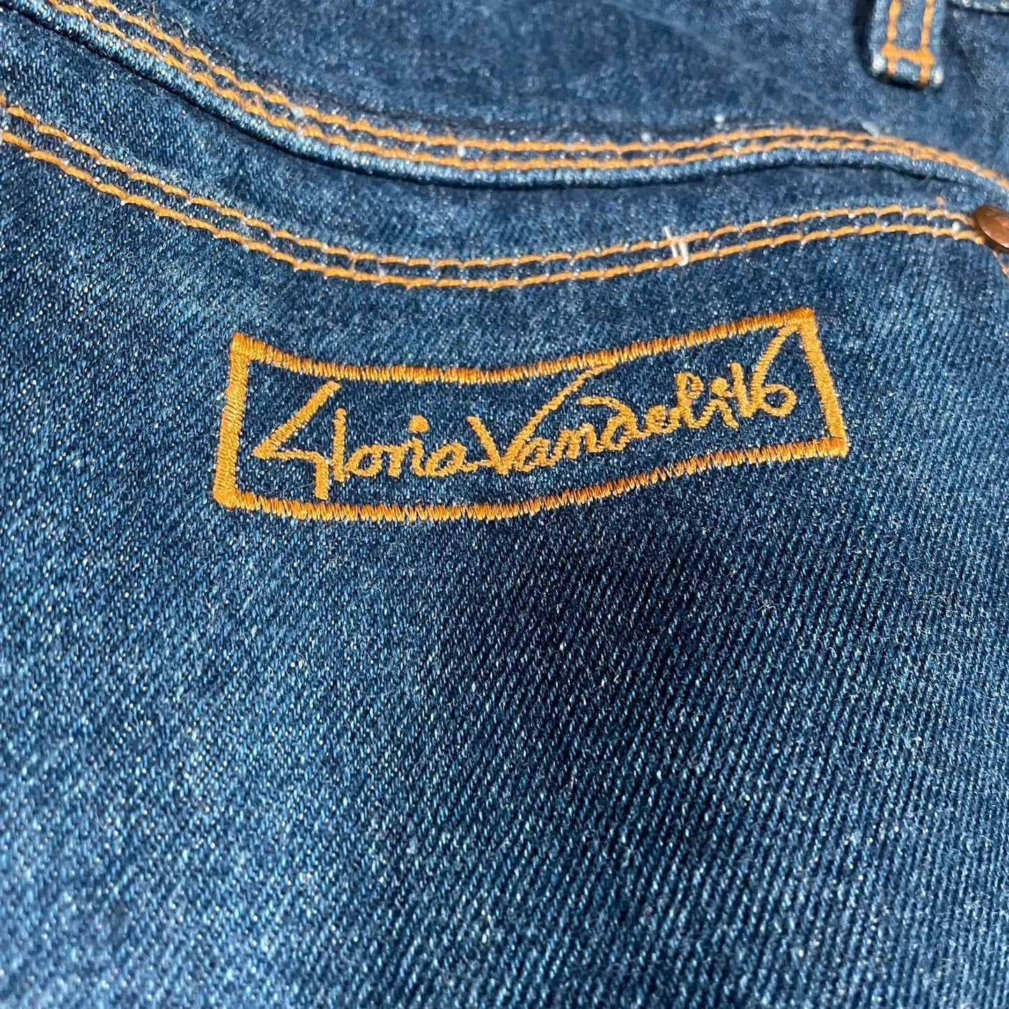Vintage Blue Gloria Vanderbilt by Murjani Jeans Tapered - 38W 30L