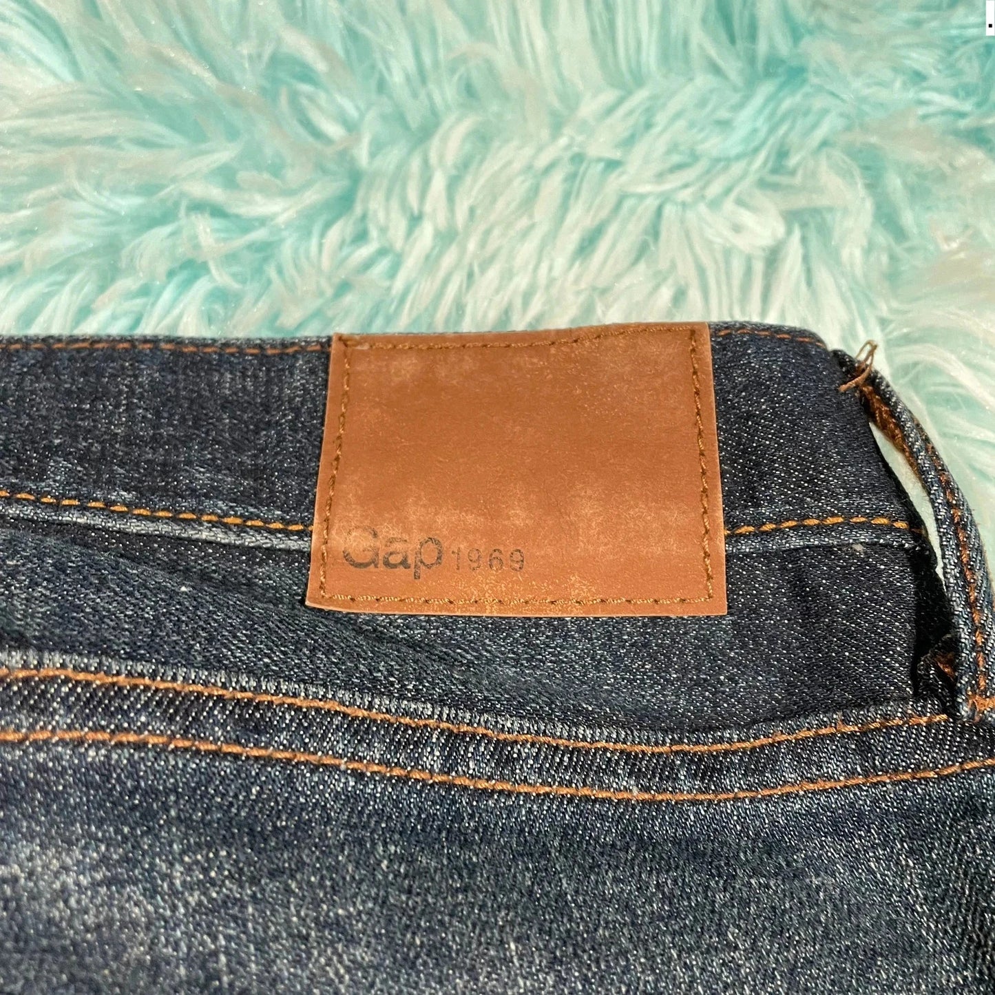 Navy Gap Jeans Slim Athletic Fit - 32W 32L