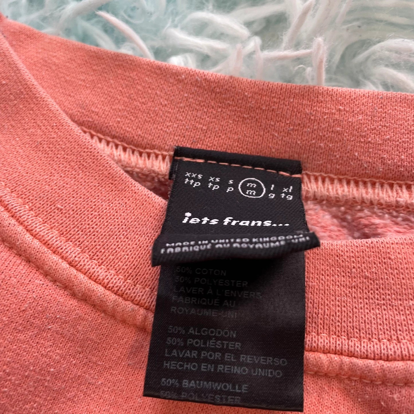 Peach Orange iets frans Sweatshirt Urban Outfitters - Medium