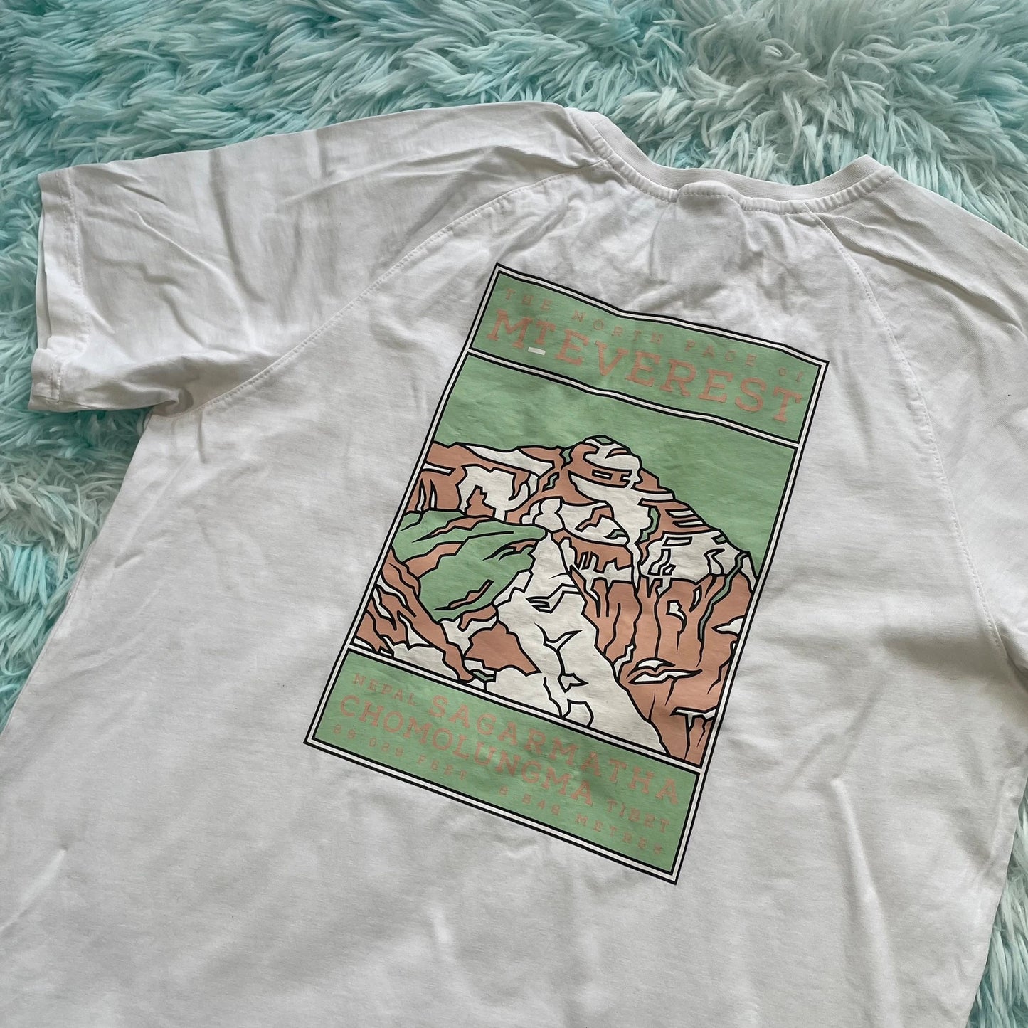 White The North Face Graphic T Shirt - Small