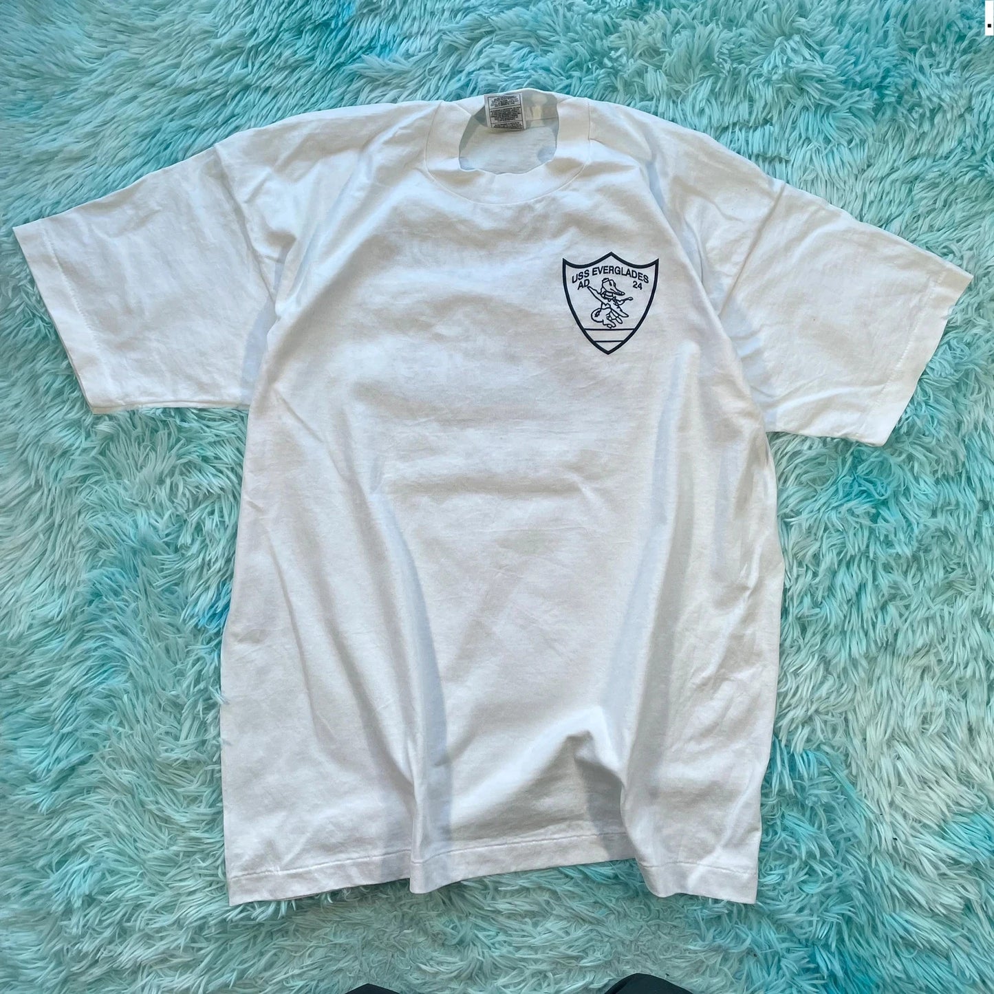 Vintage 90s White USS Everglades Ship Graphic T Shirt - XL