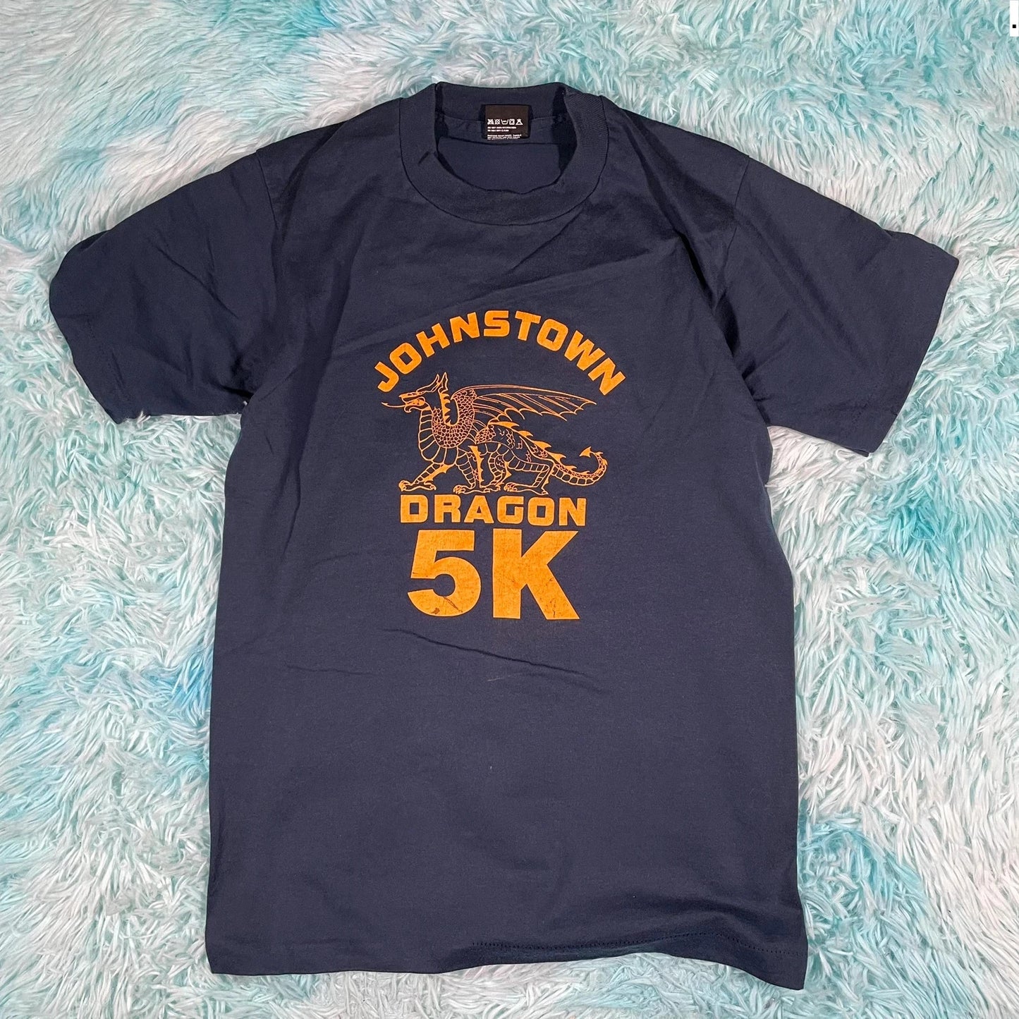 Vintage 90s Navy Johnstown Dragon 5k Race Graphic T Shirt - Medium