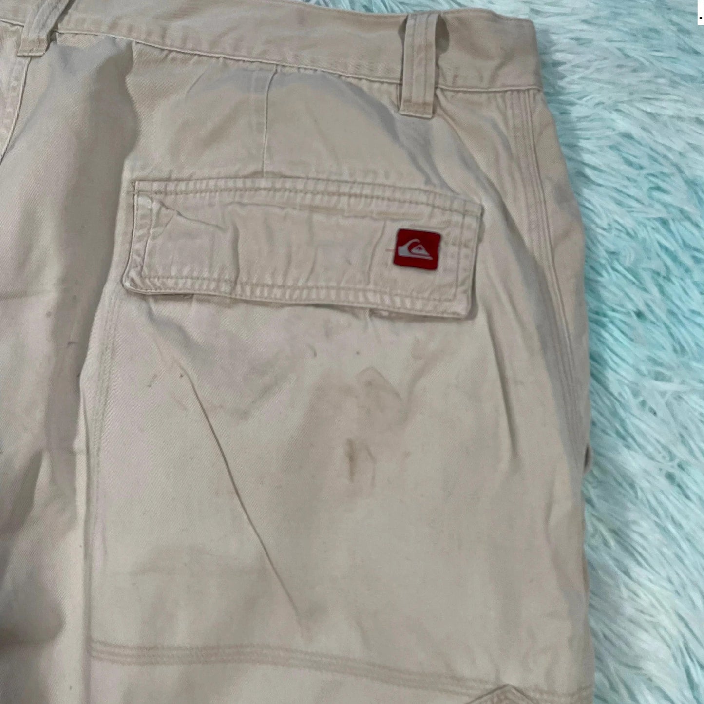 Vintage 00s Beige Quiksilver Cargo Shorts - 36W