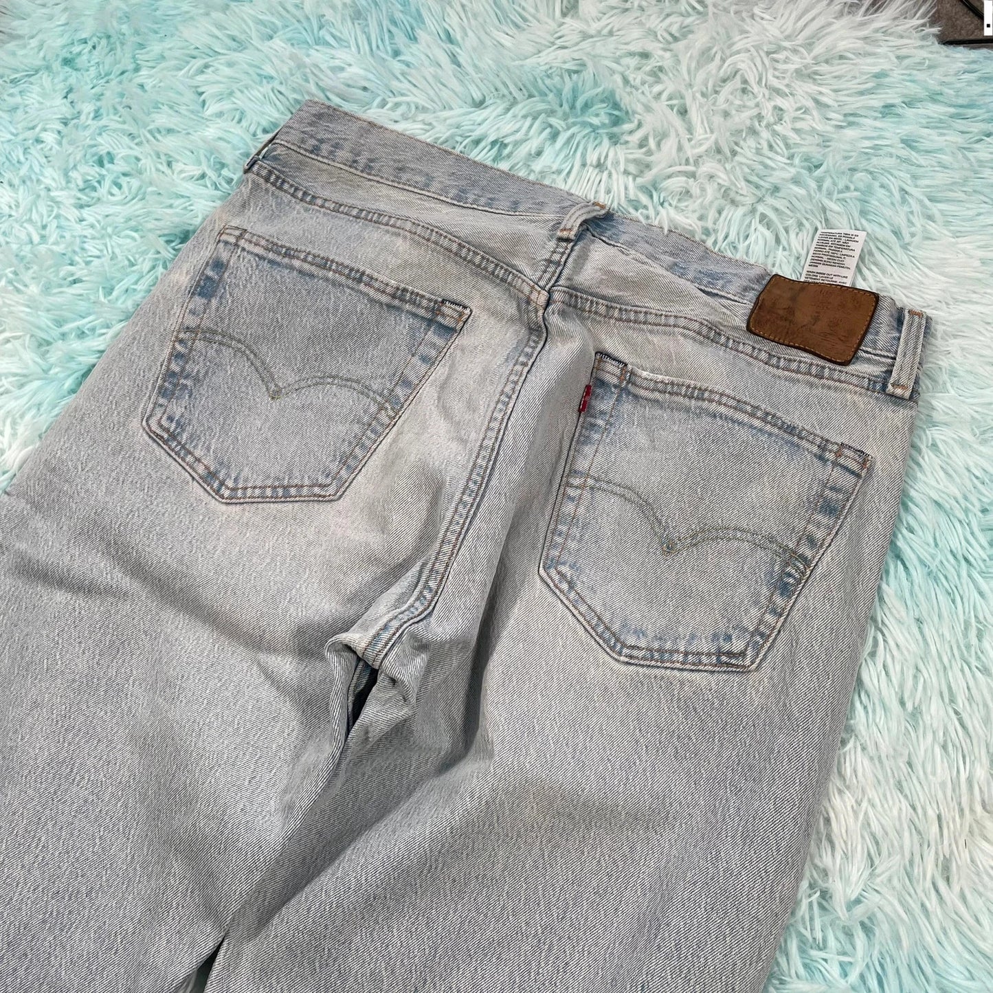 Vintage Levi’s 501 Jeans Lightwash Straight Leg - 36W 30L