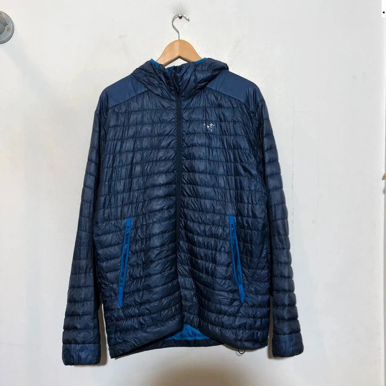 Navy Arc’teryx Puffer Jacket Coat Cerium SL Hoody - Large