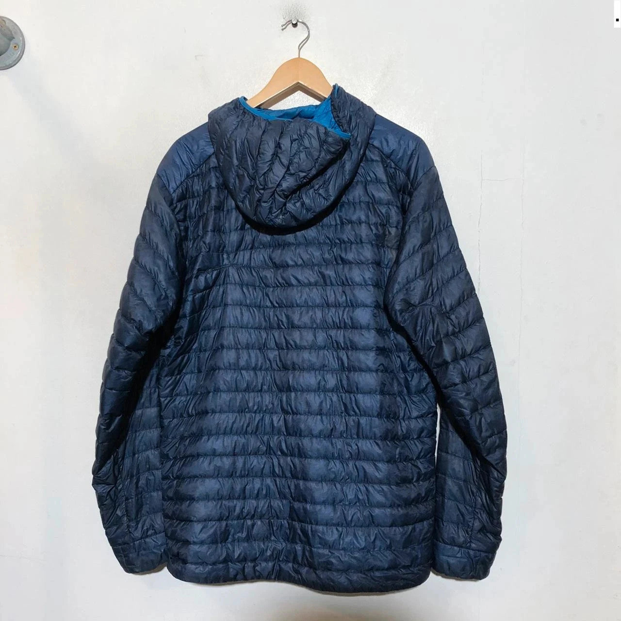 Navy Arc’teryx Puffer Jacket Coat Cerium SL Hoody - Large