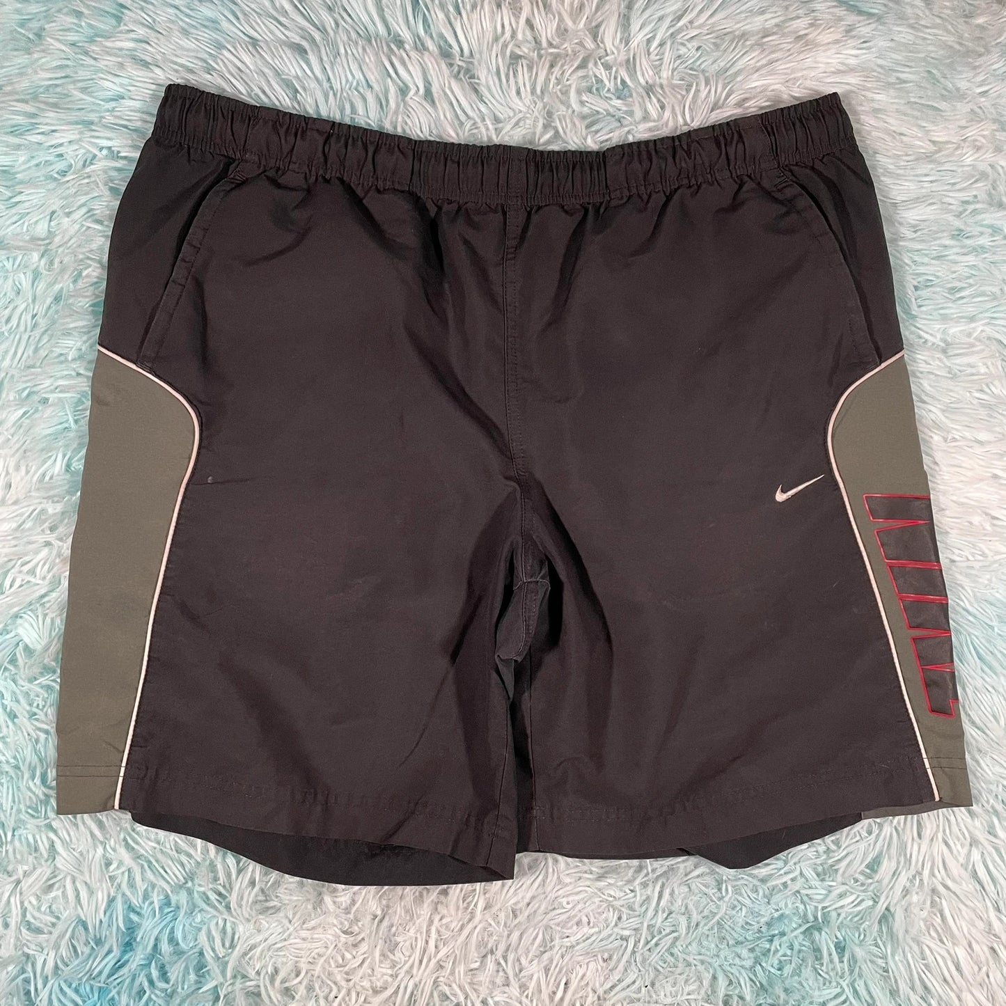 Vintage Black Nike Running Shorts - Large