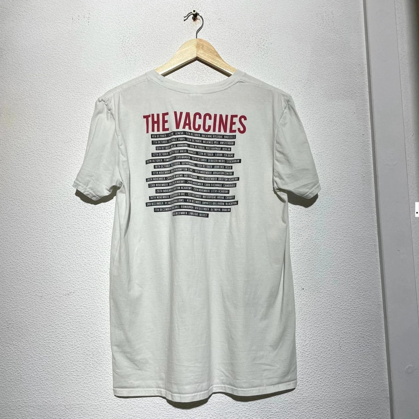 White The Vaccines Band T Shirt - Large