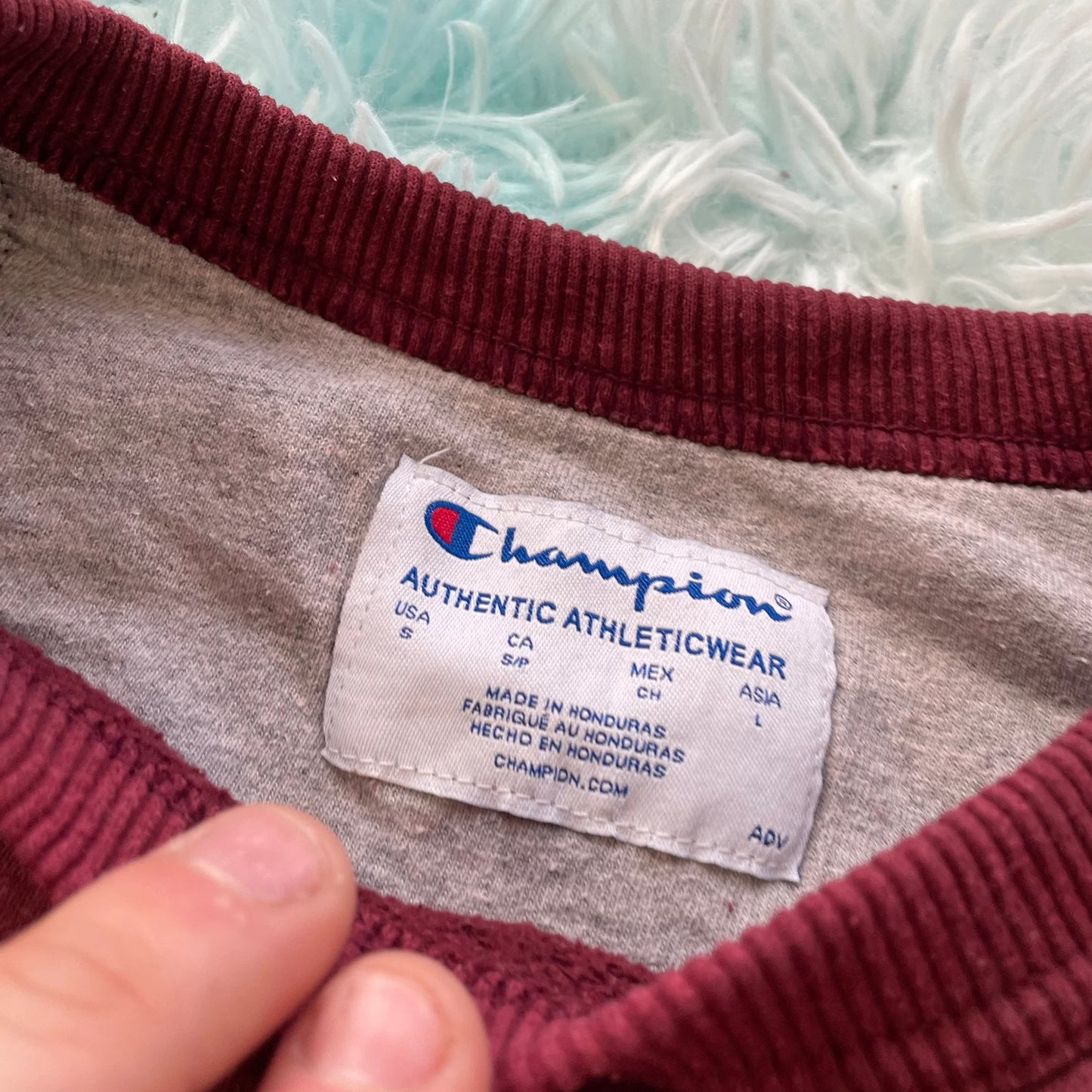 Vintage Maroon Champion Plain Sweatshirt - Small