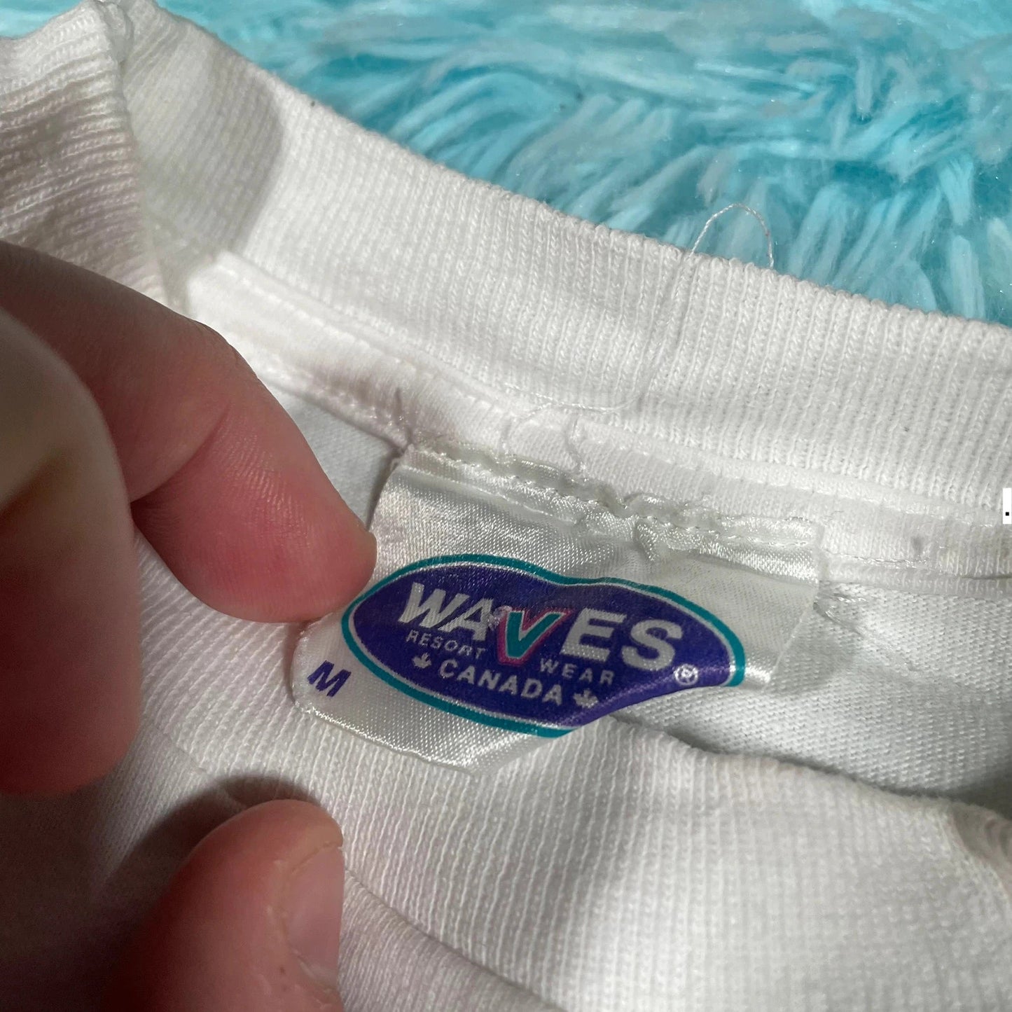 Vintage 90s White Canada Sunflower Graphic T Shirt - Medium