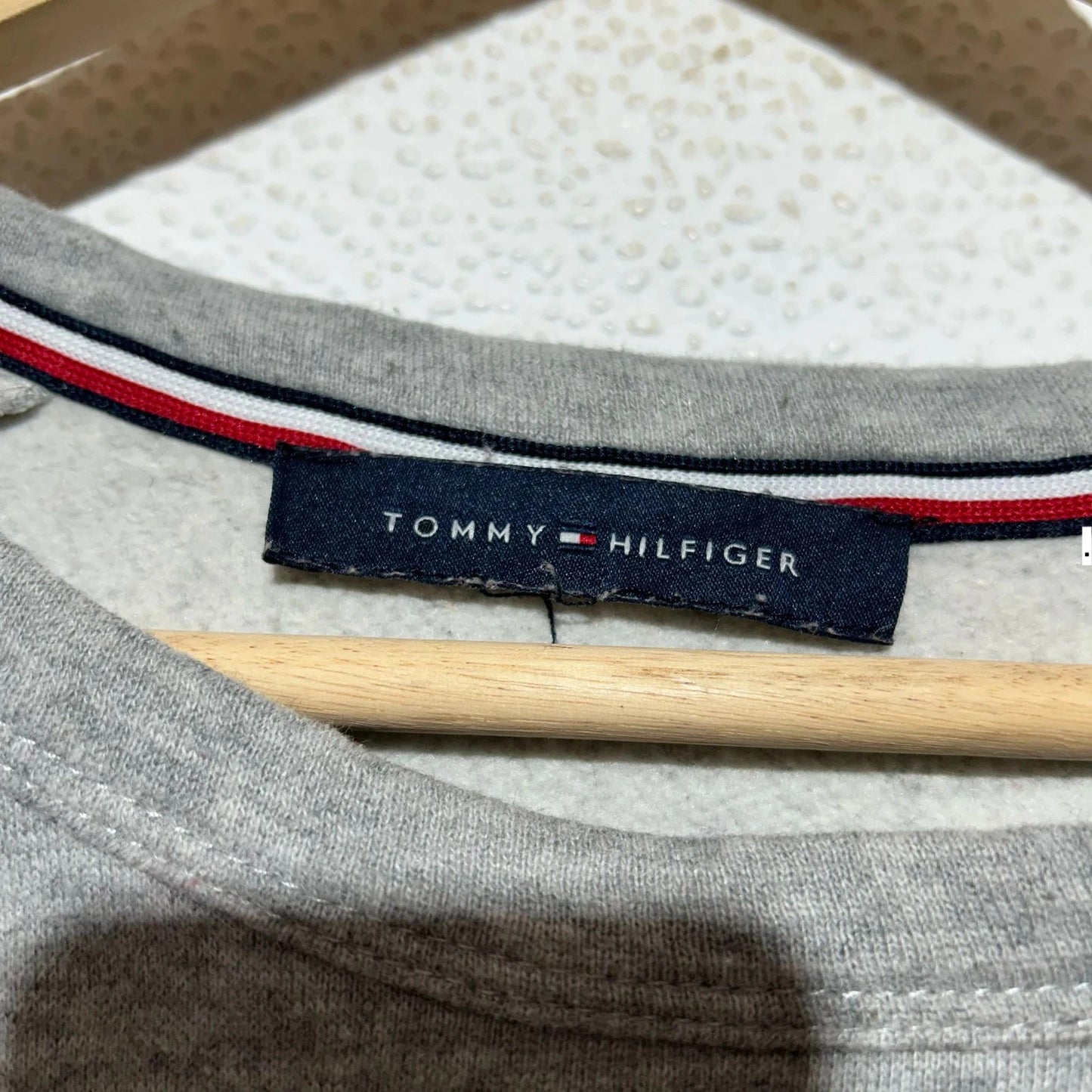 Grey Tommy Hilfiger Sweatshirt Flag Print - Small