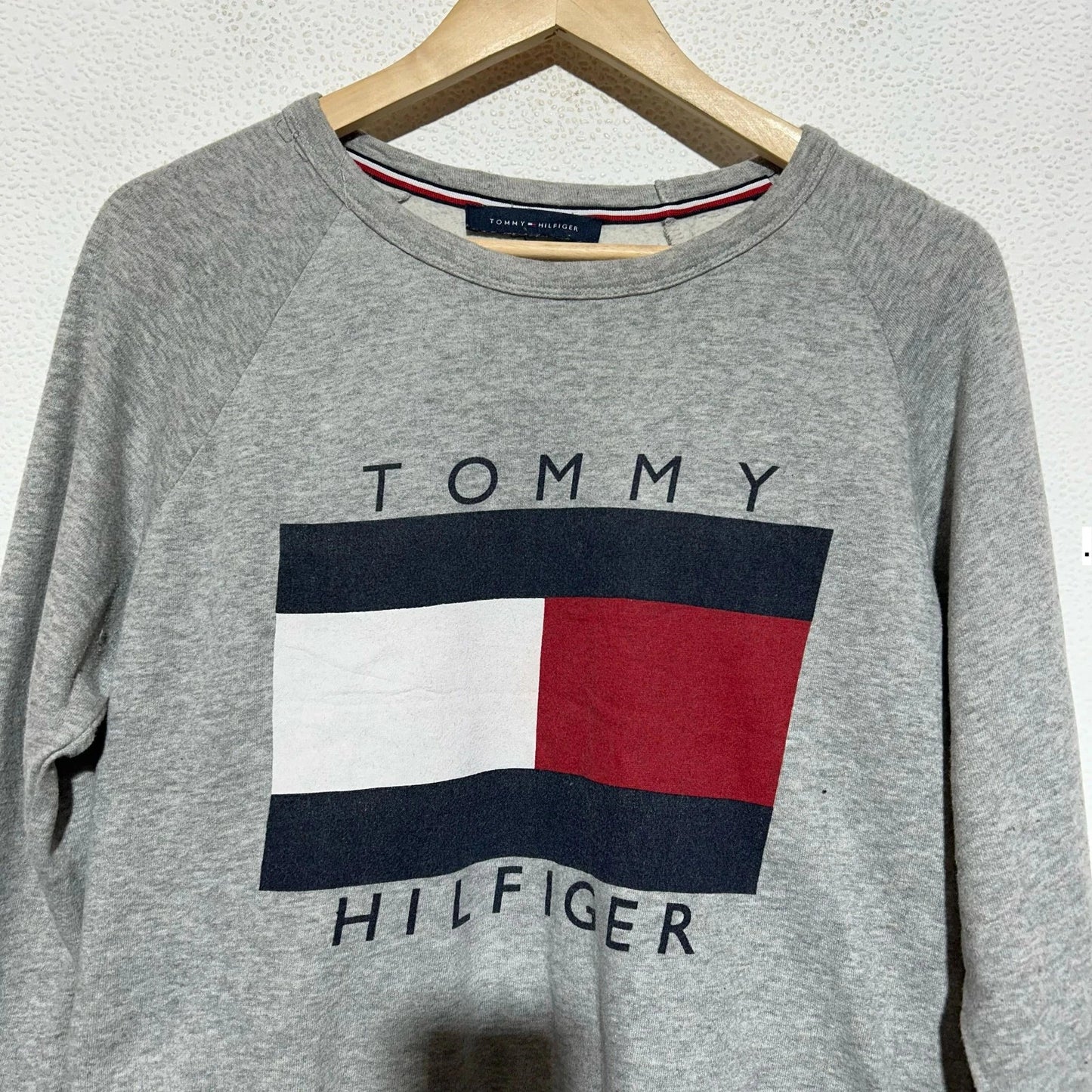 Grey Tommy Hilfiger Sweatshirt Flag Print - Small
