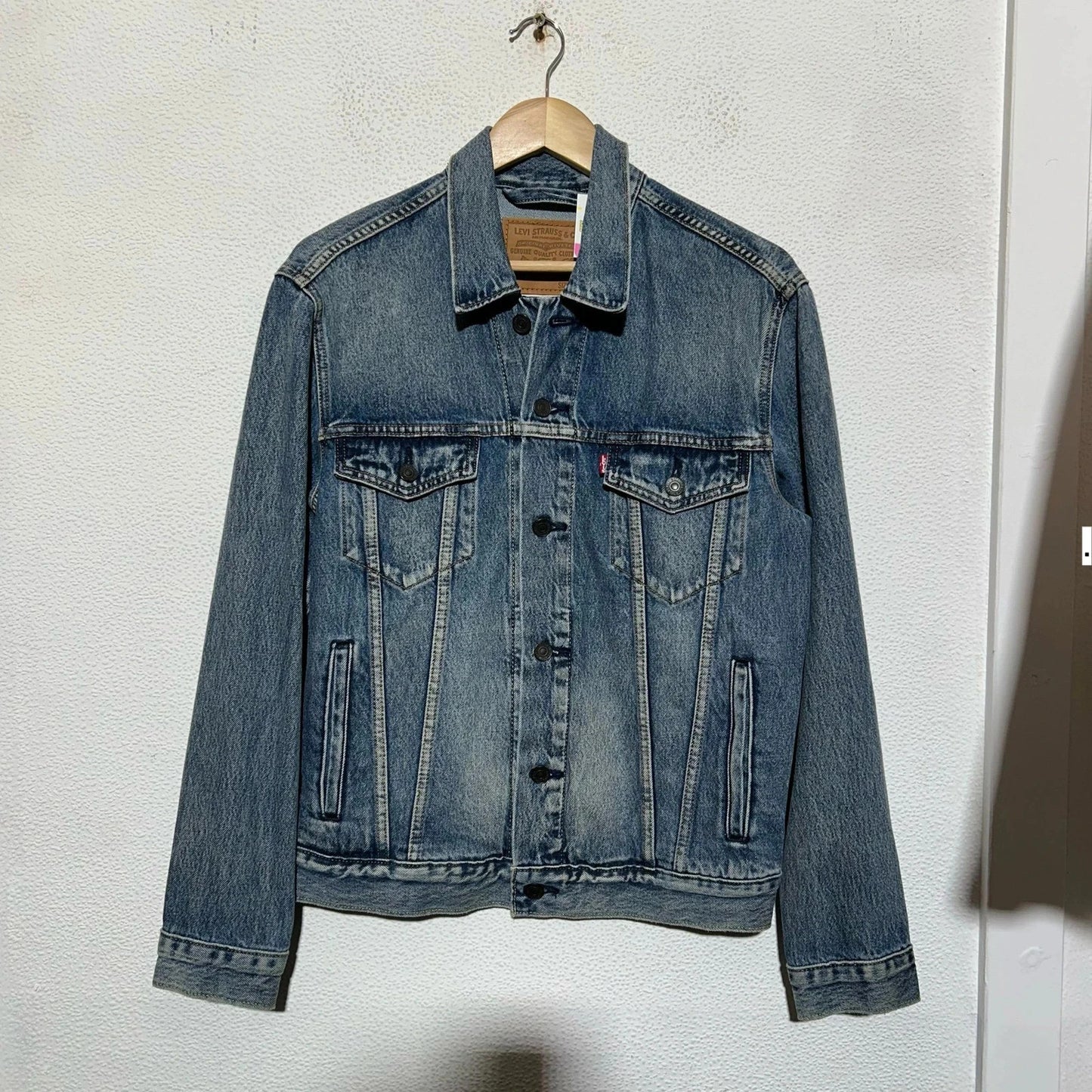 Blue Levi’s Premium Denim Jacket - Small