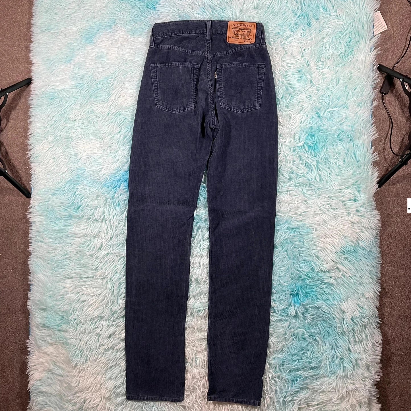 Vintage 90s Navy Levi’s Corduroy Trousers - W26 L34