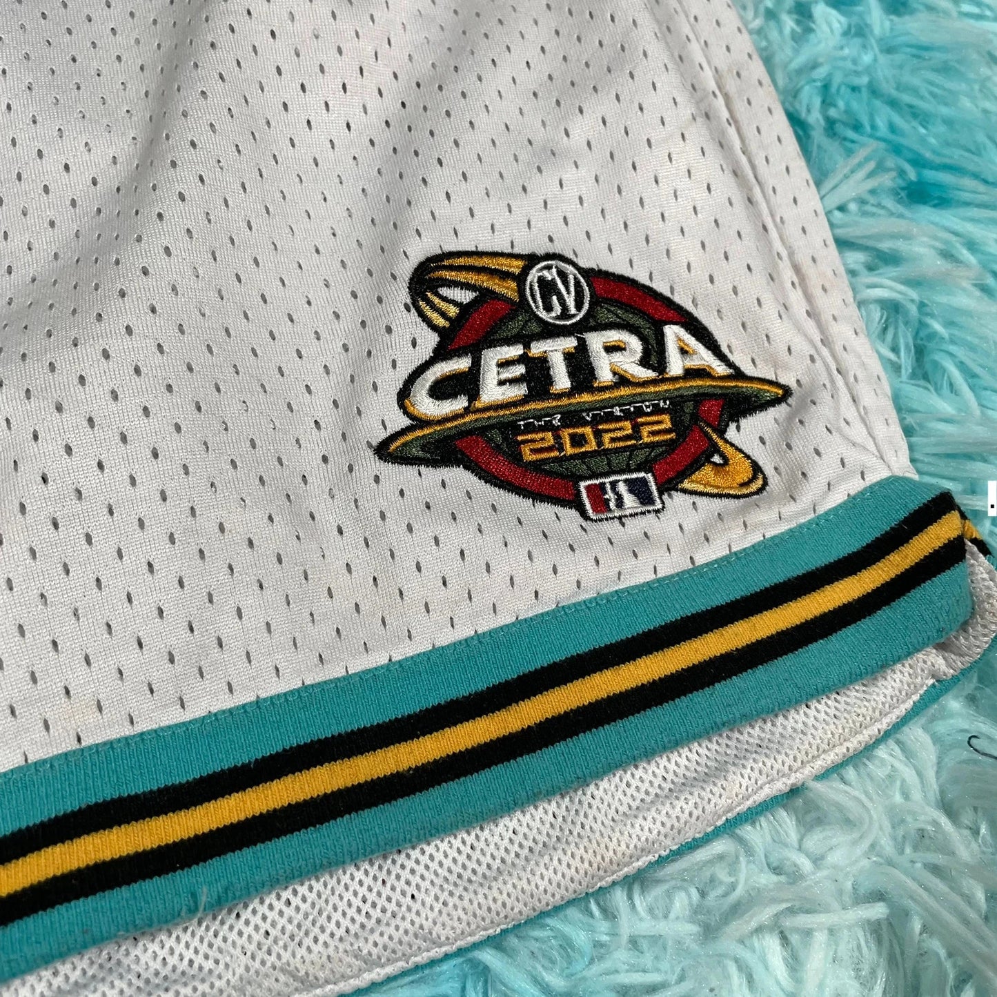 White Cetra Visions Basketball Shorts - Small