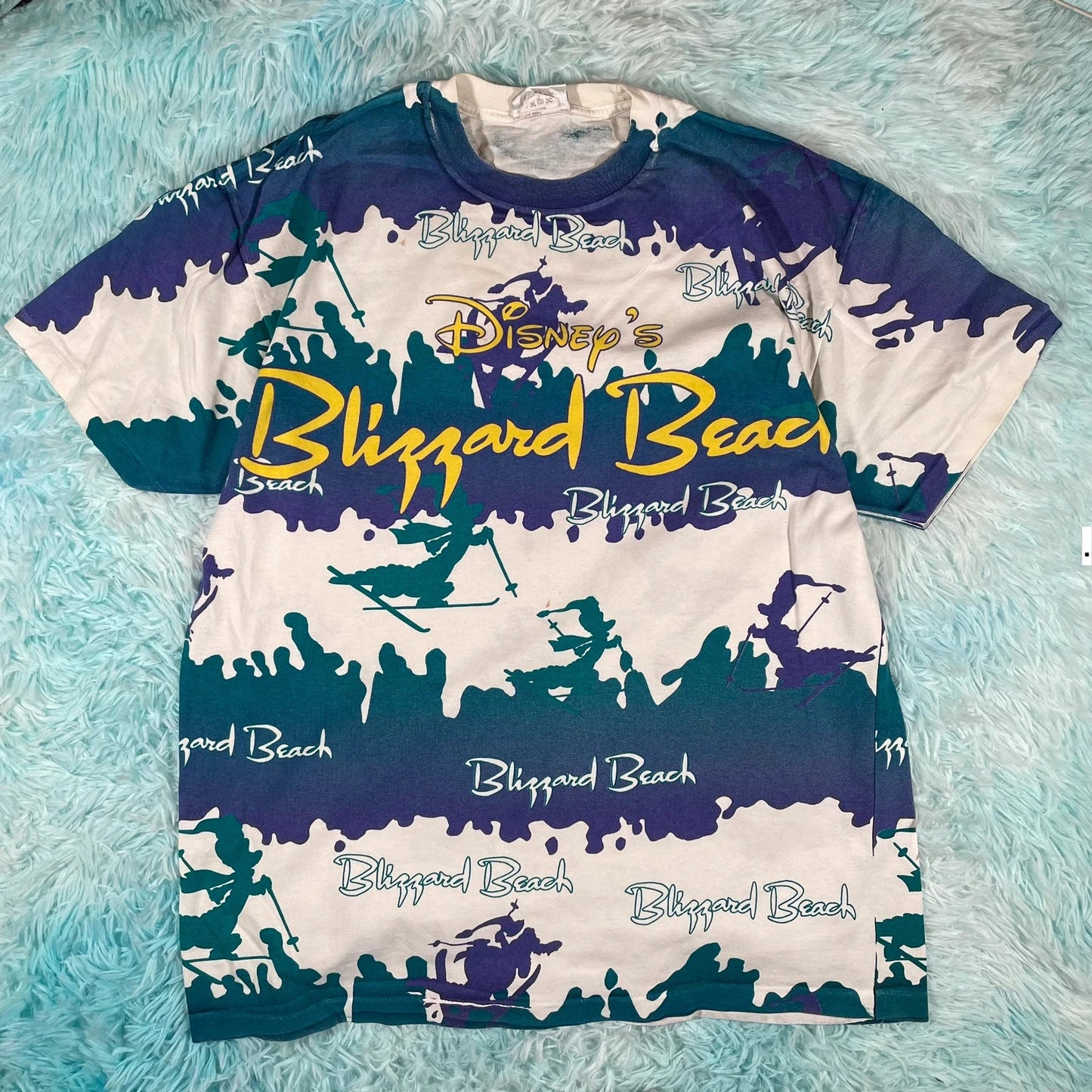 Vintage 90s Disney All Over Print T Shirt Blizzard Beach - XL