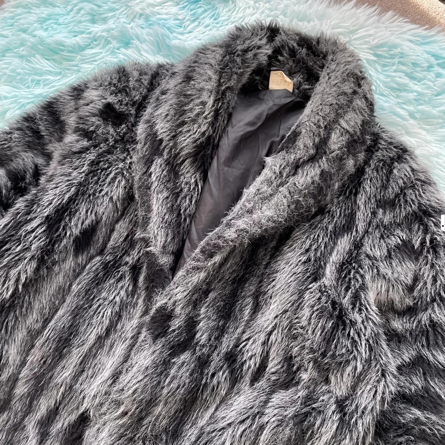 Vintage 90s Grey Faux Fur Jacket - Small