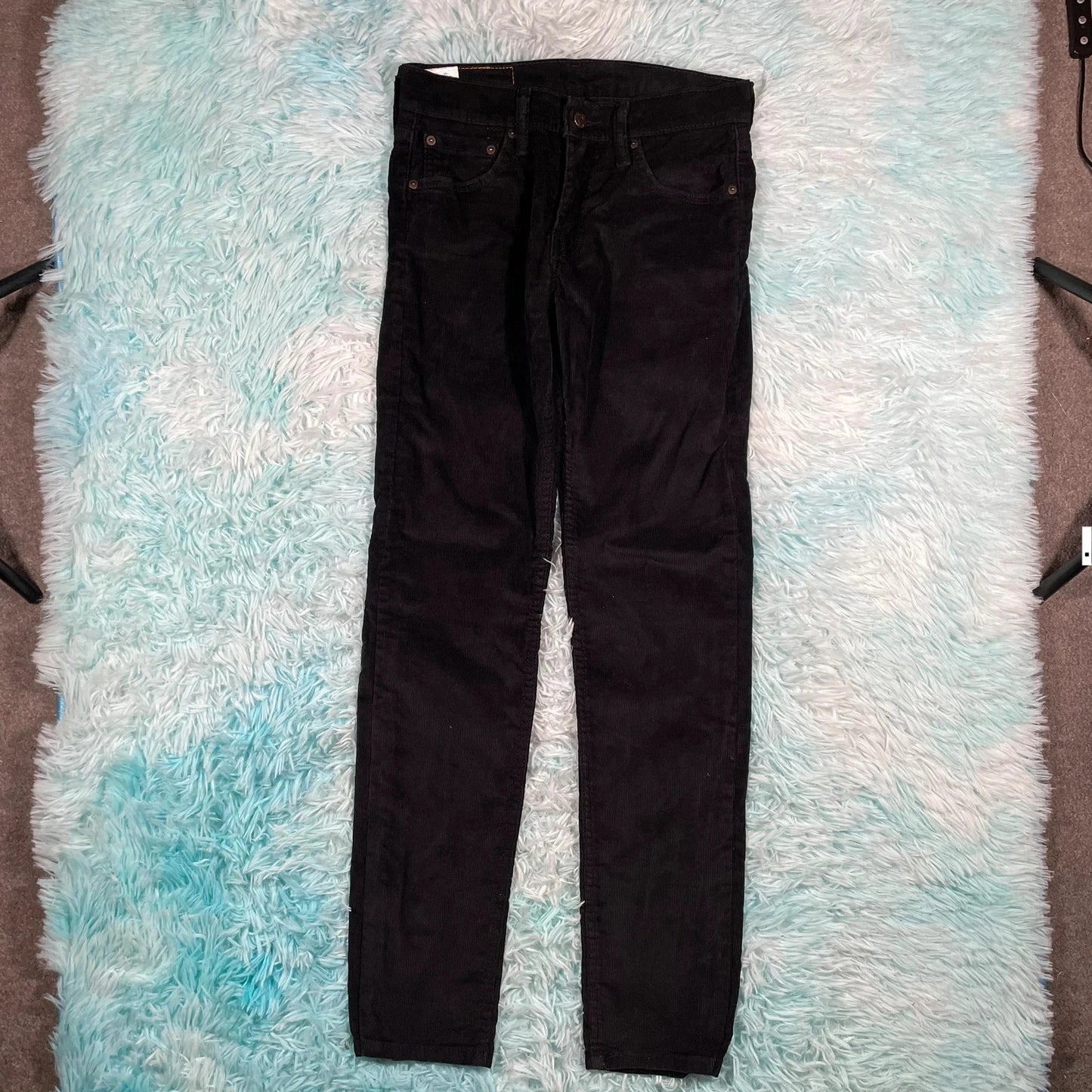 Black Levi’s Corduroy Trousers 511 Slim Fit - 27W 32L