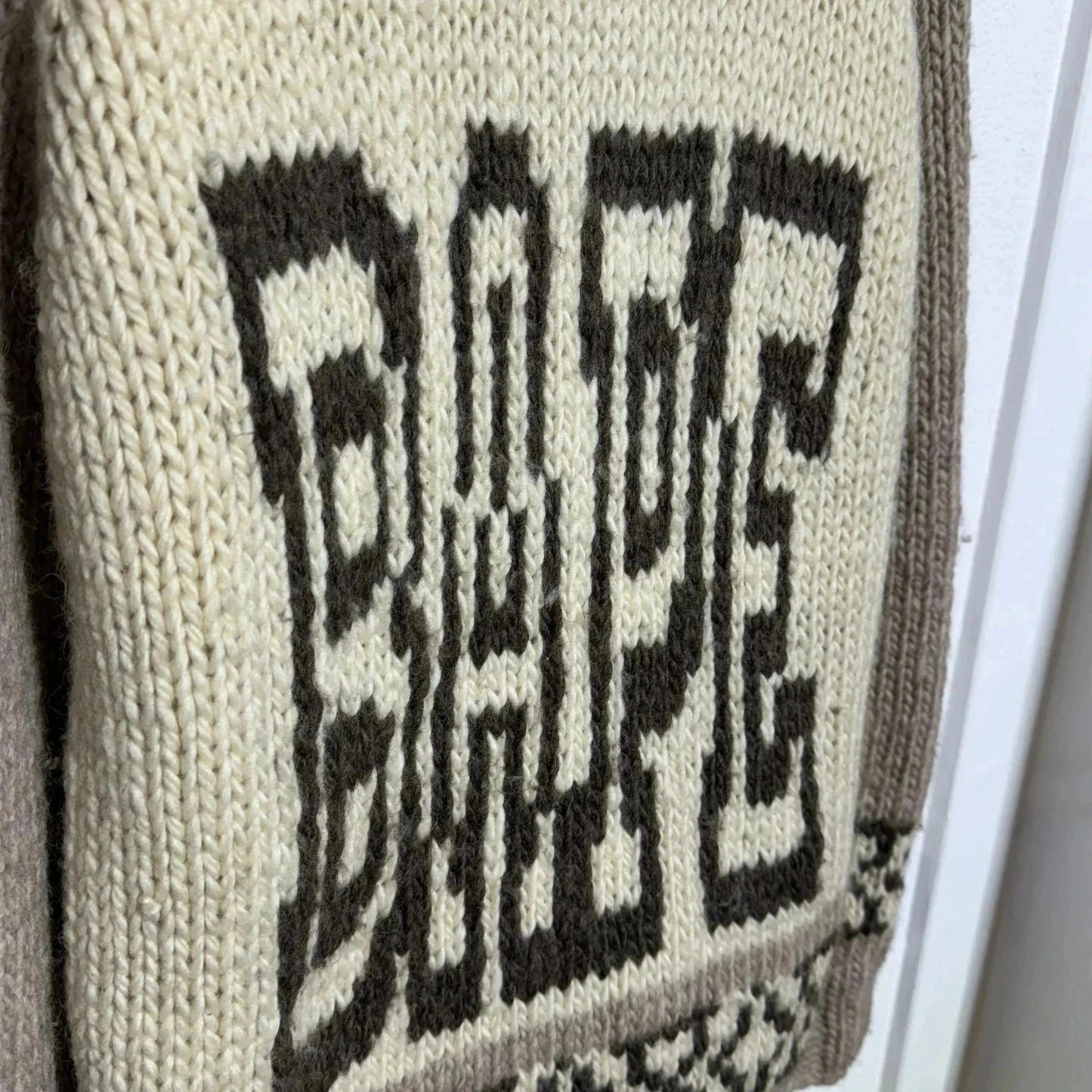 Cream & Beige BAPE Cowachan Knitted Jumper - Large