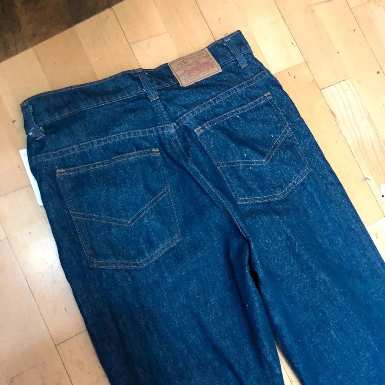 Vintage 80s The Gap Jeans Slim Leg with soft bootcut flare - 28W 32L