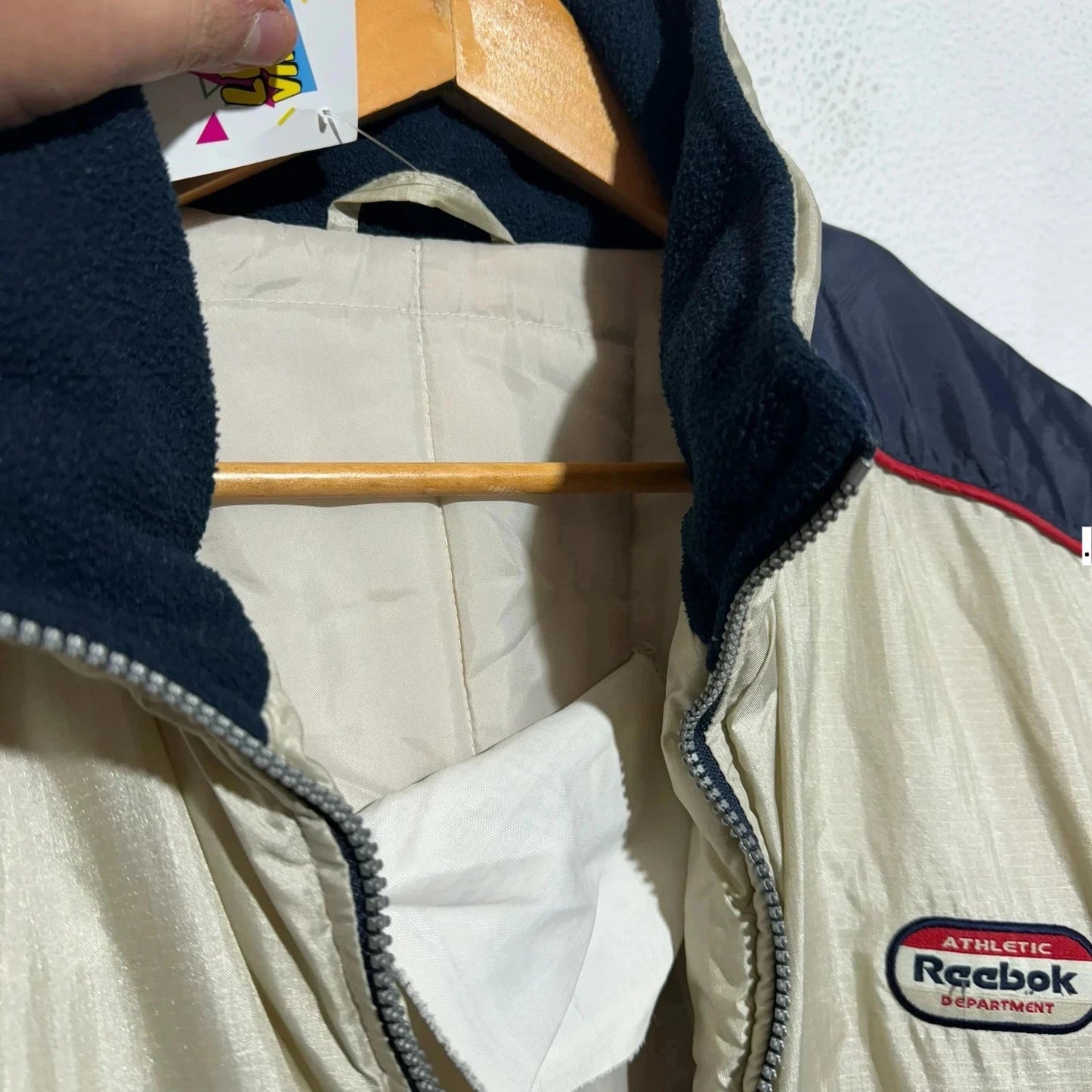 Vintage 90s Beige Reebok Puffer Jacket - Large