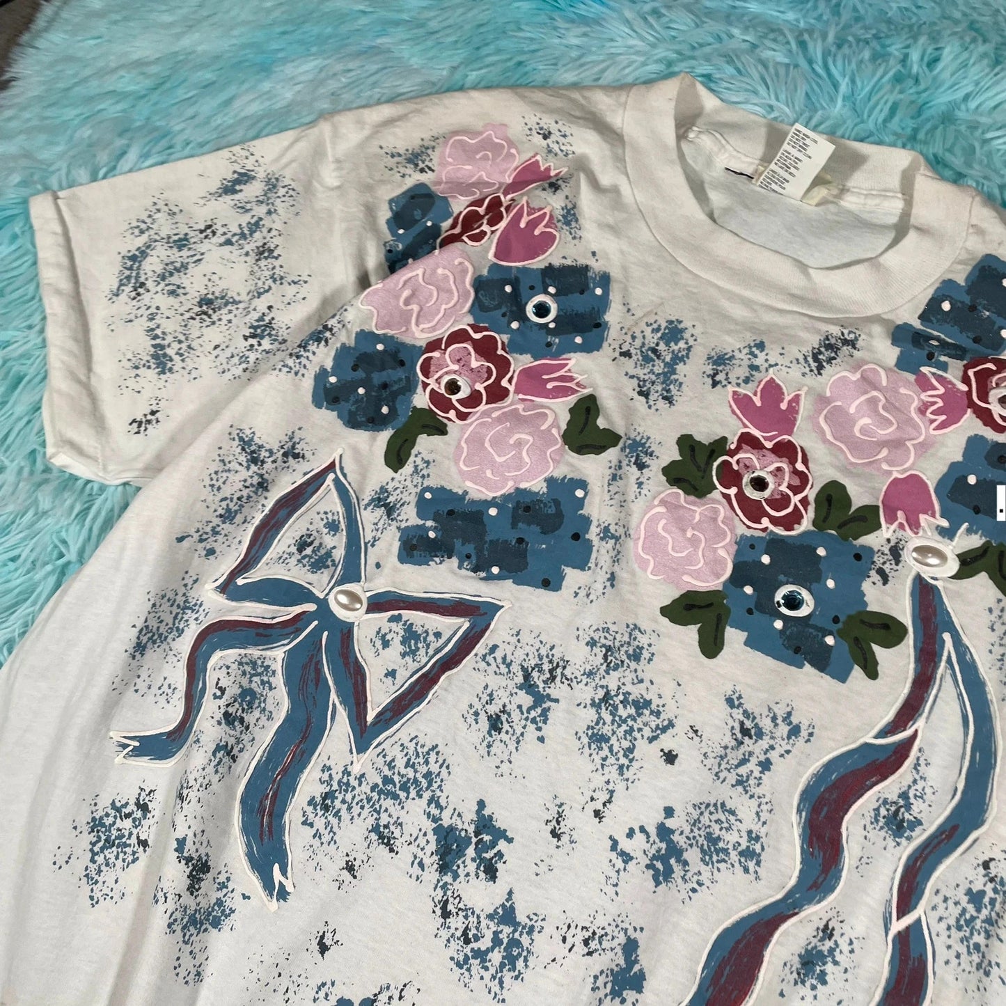 Vintage 90s White Floral Graphic T Shirt - Large