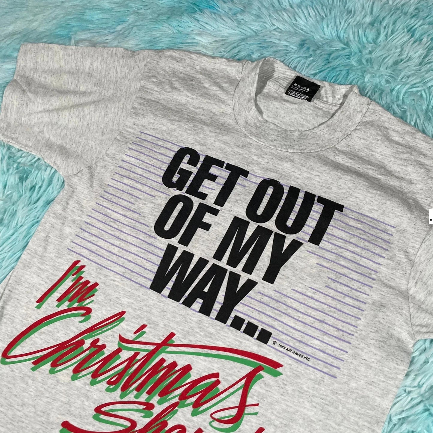 Vintage 80s Grey Christmas Shopping Graphic T shirt - Small