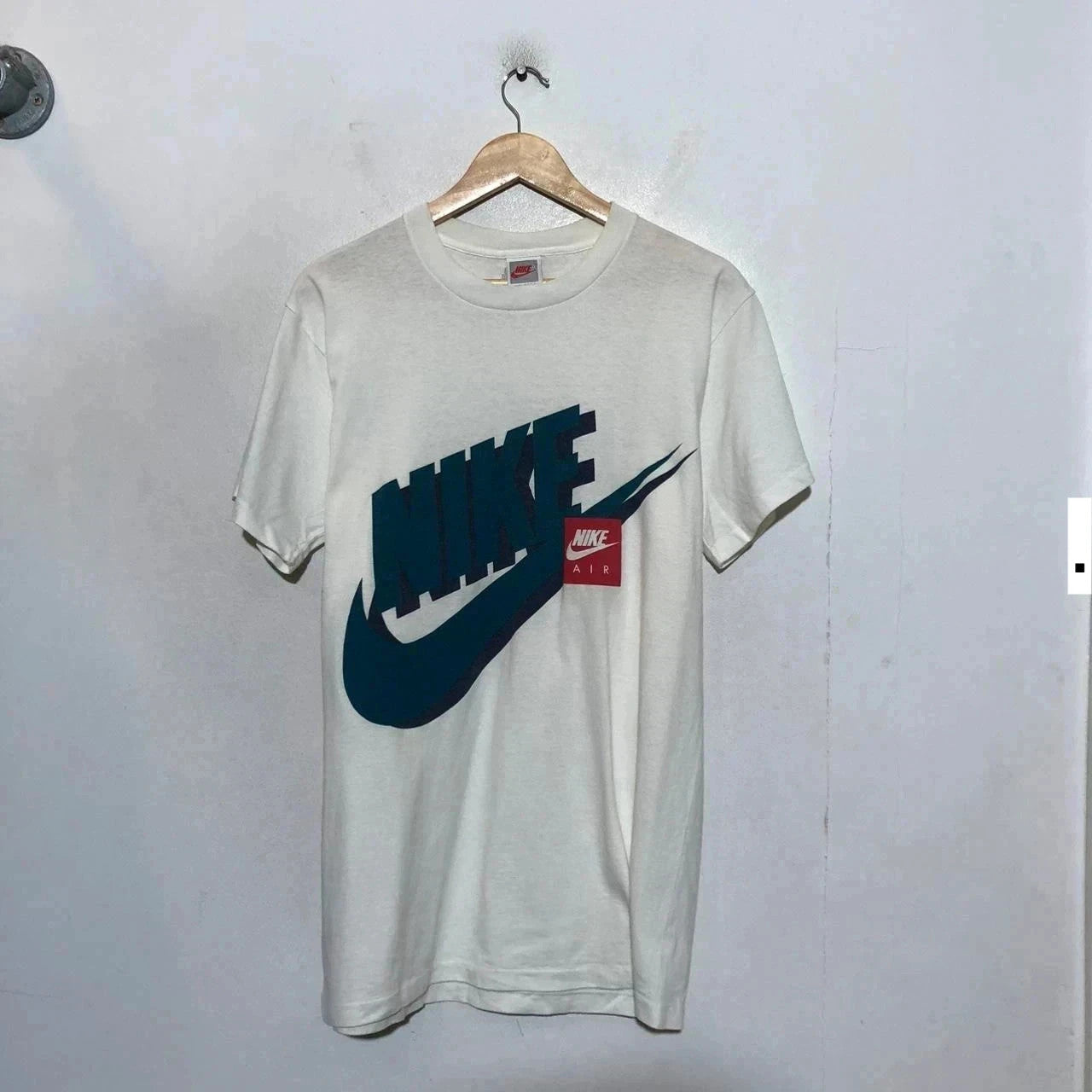 Vintage 80s Nike Graphic Print T Shirt Single Stitch - Large