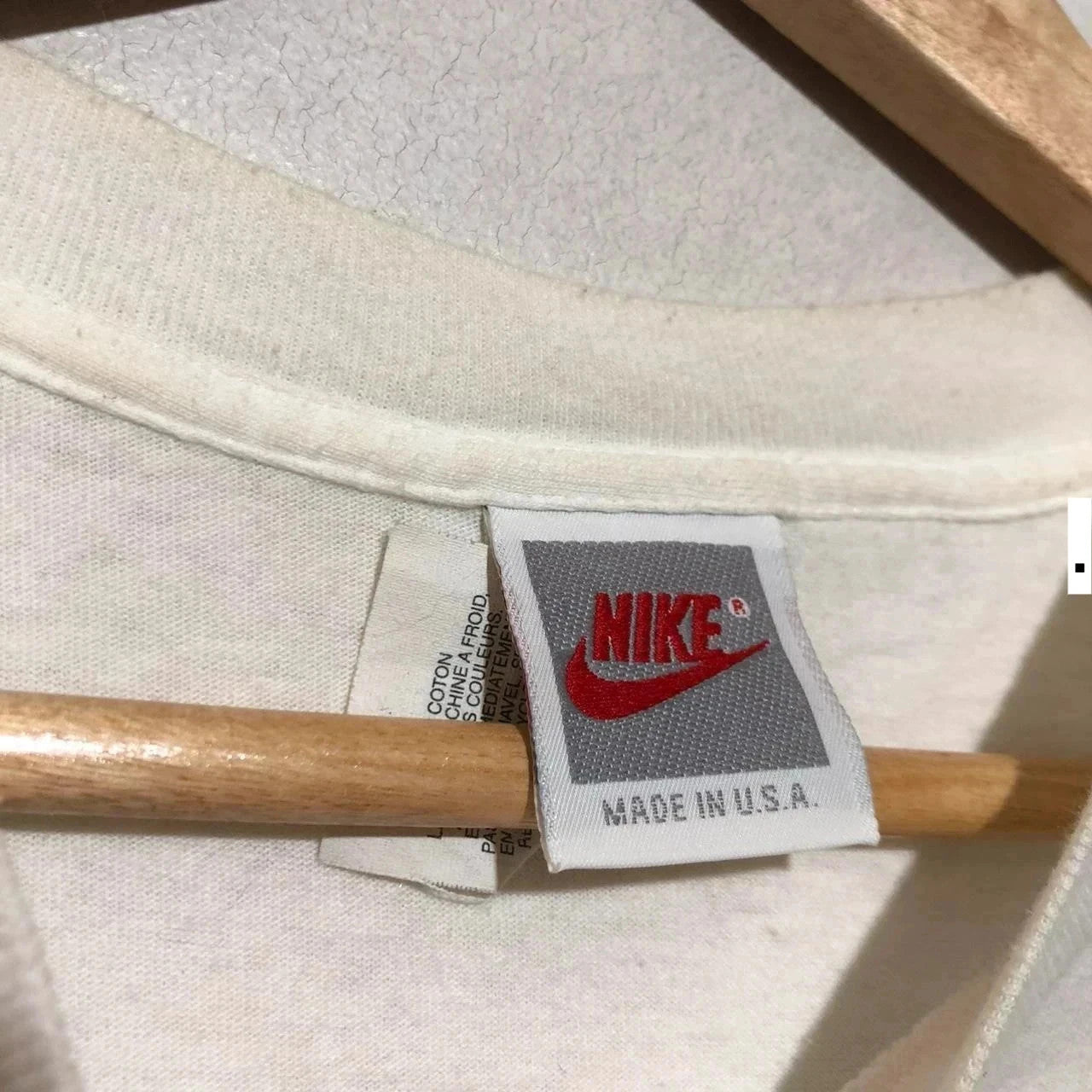 Vintage 80s Nike Graphic Print T Shirt Single Stitch - Large