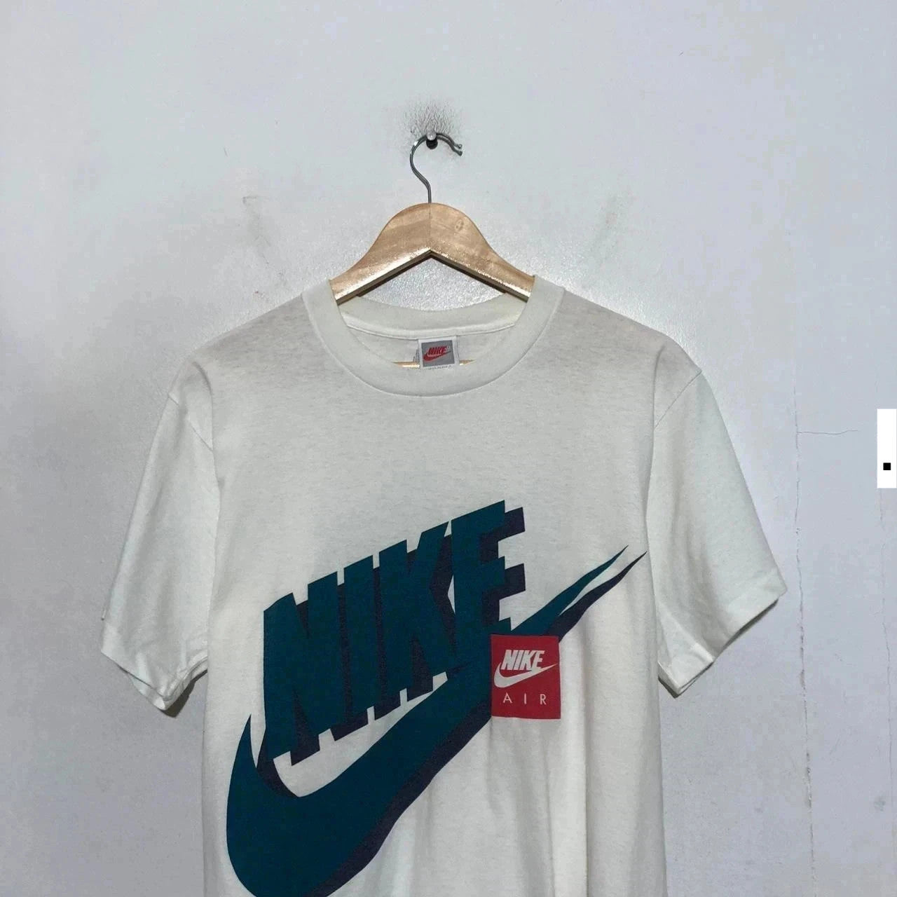 Vintage 80s Nike Graphic Print T Shirt Single Stitch - Large