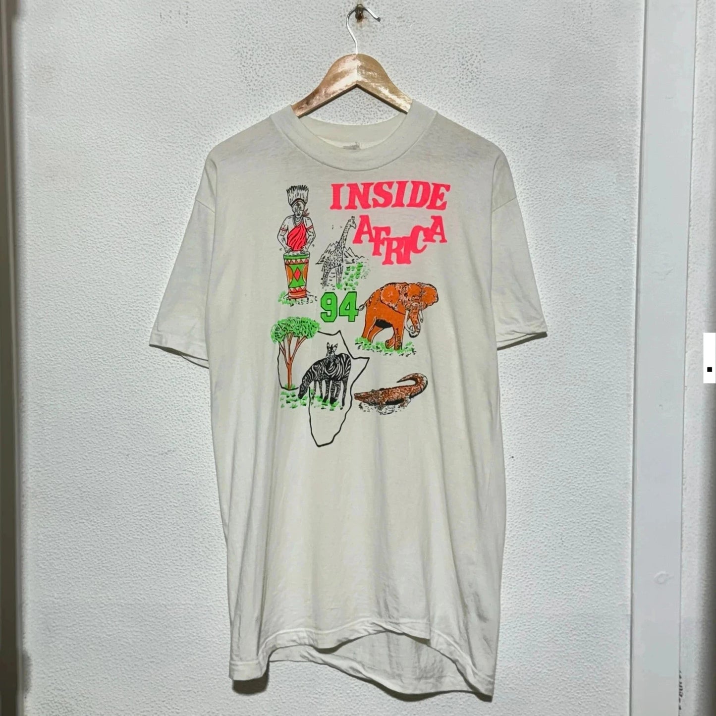 Vintage 1994 White Inside Africa Graphic T Shirt - Small