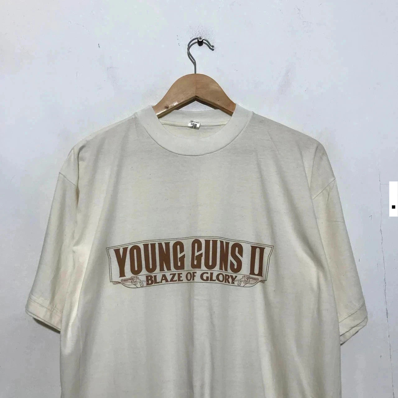 Deadstock Vintage 1990 Cream Young Guns 2 Movie Promo T Shirt - XL