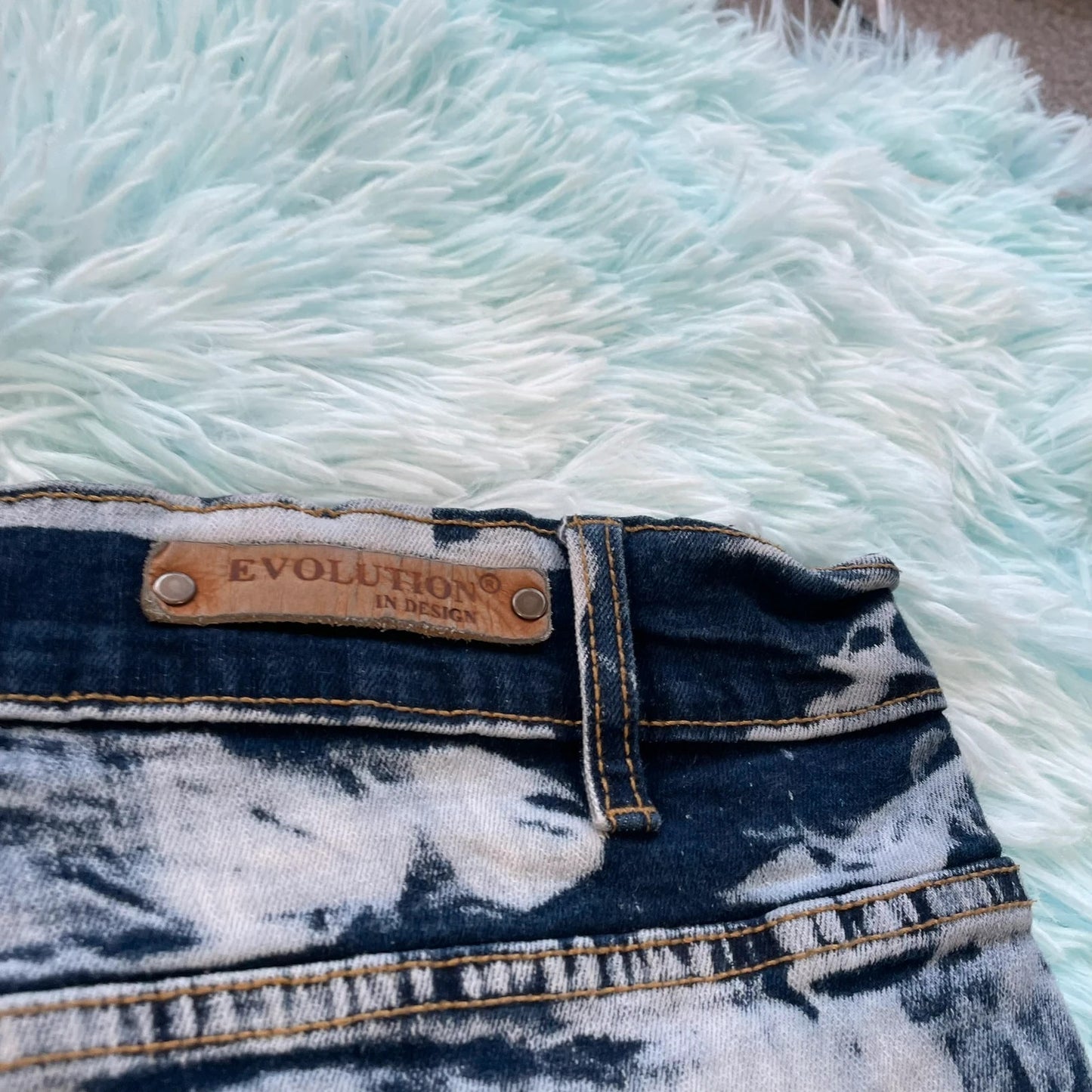 Bleach Washed Denim Shorts Jean Jorts - 46W
