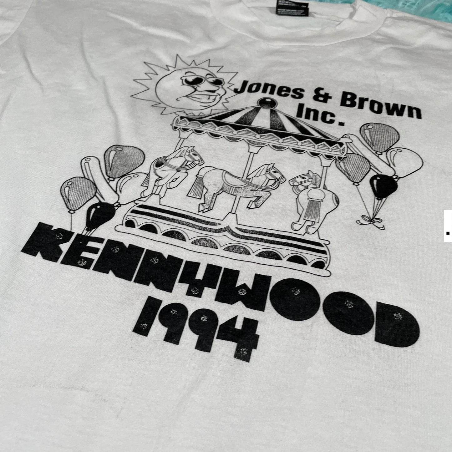 Vintage 90s White Carnival Graphic T Shirt - XL