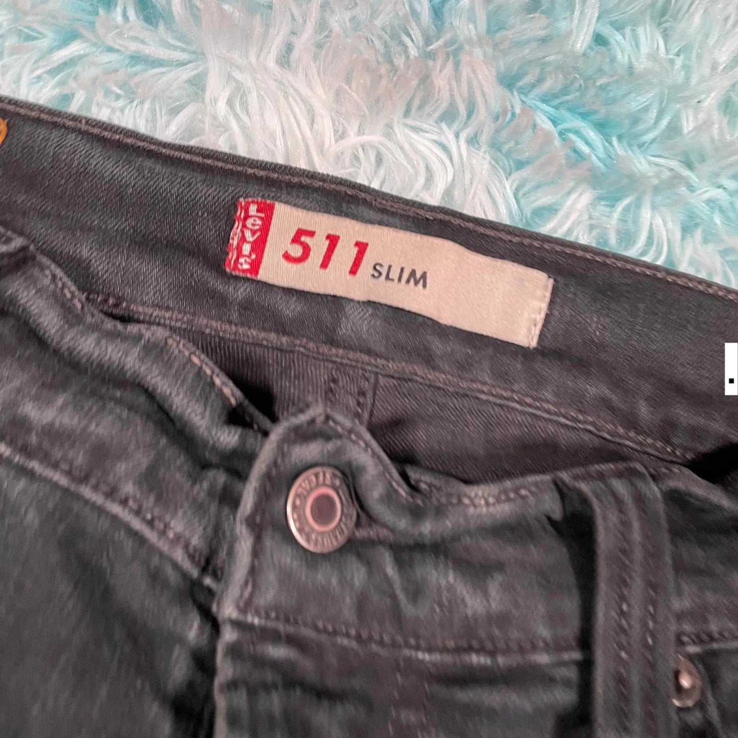 Vintage Black Levi’s 511 Jeans Slim Straight - 34W 32L