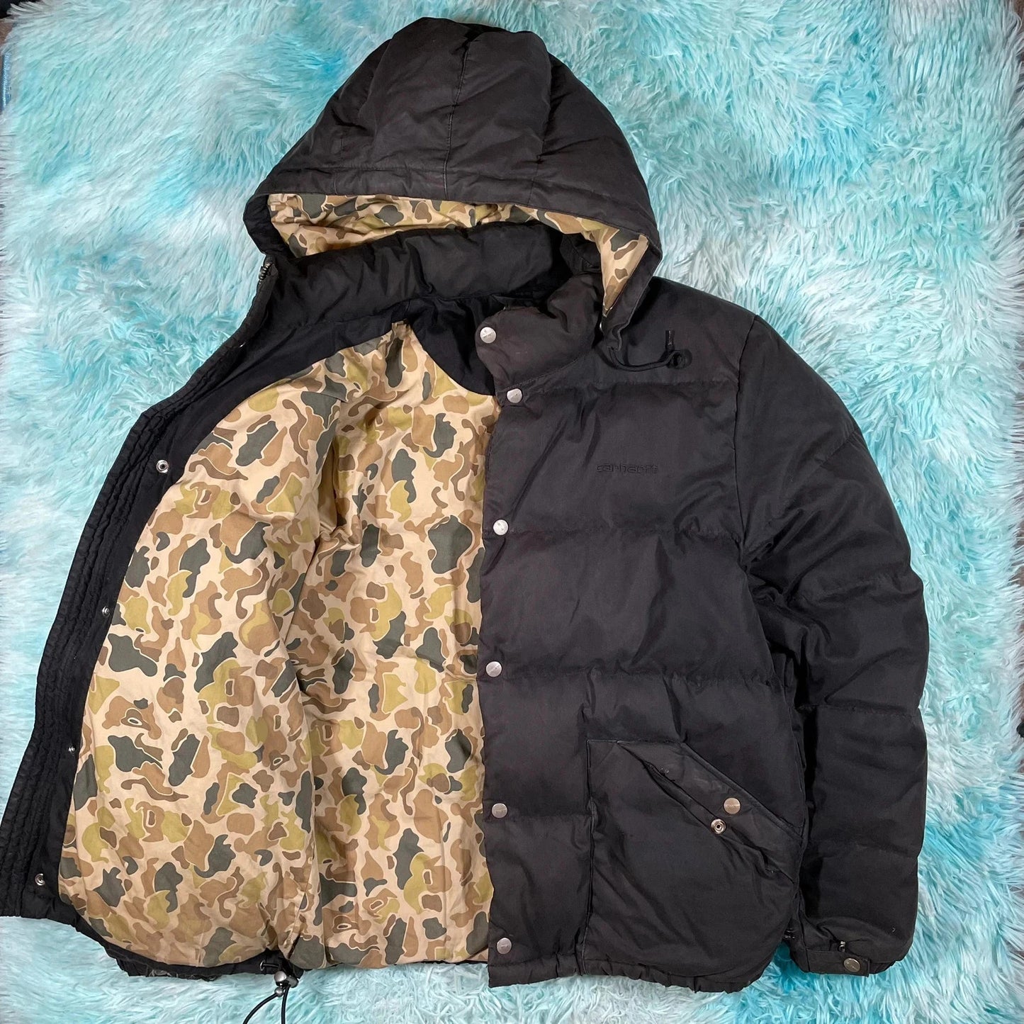 Black Carhartt Puffer Jacket Camo Lining - Medium