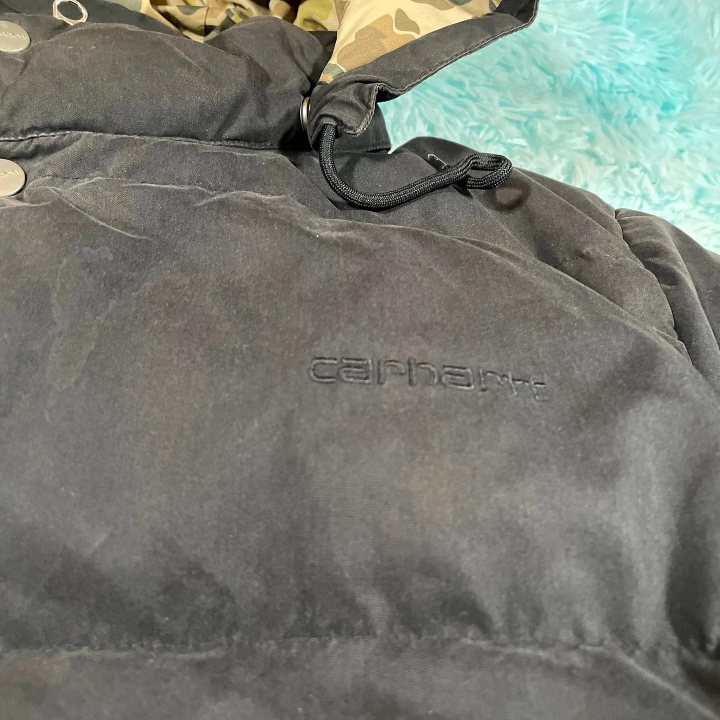 Black Carhartt Puffer Jacket Camo Lining - Medium