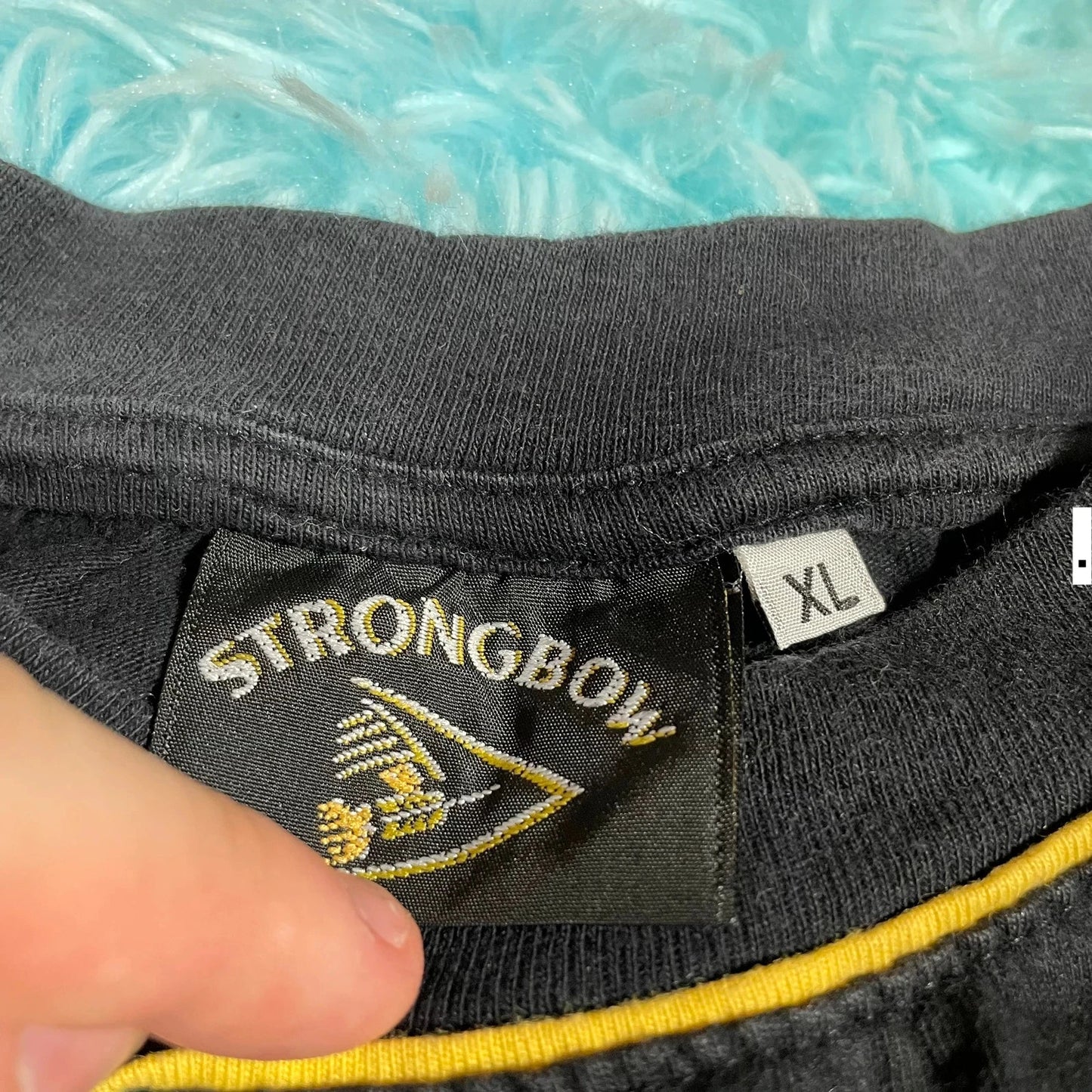 Vintage Black Strongbow Cider T Shirt - XL