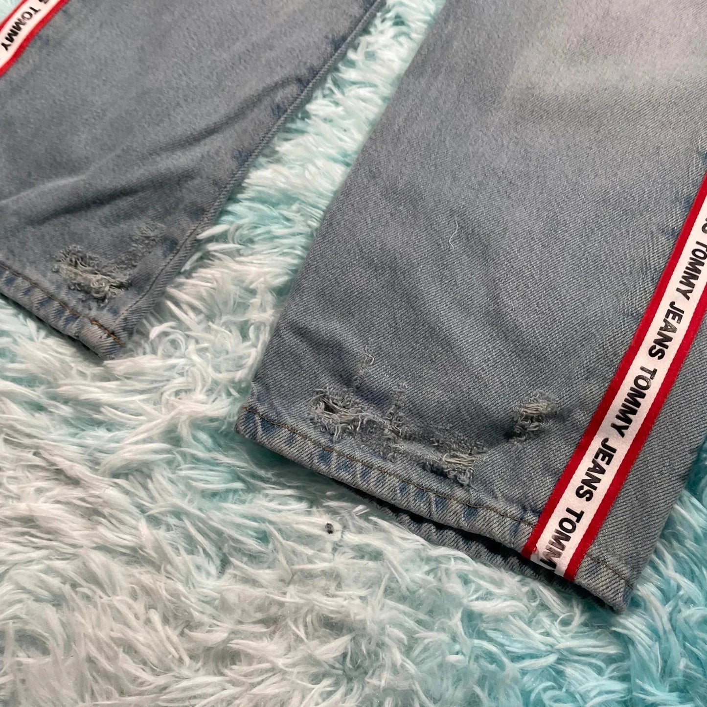 Blue Tommy Jeans Slim Boyfriend Cropped Jeans Taped - 30W 30L