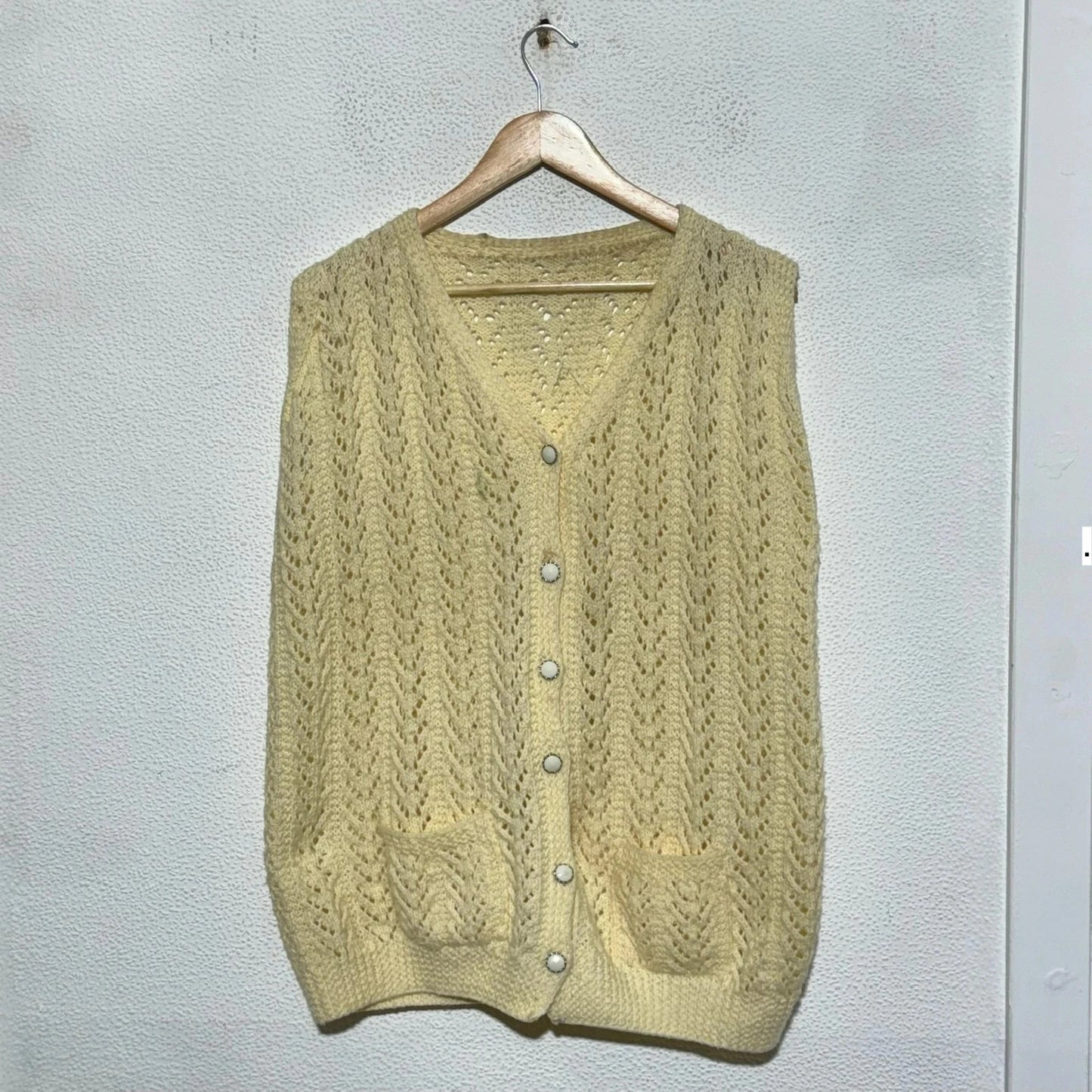 Vintage 90s Cream Sweater Vest Cardigan - Small