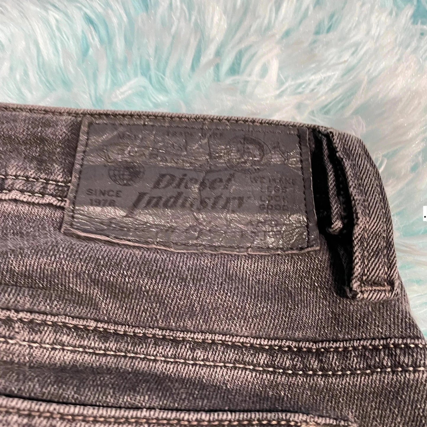 Dark Grey Diesel Jeans Safado Slim Straight Leg - 29W 32L