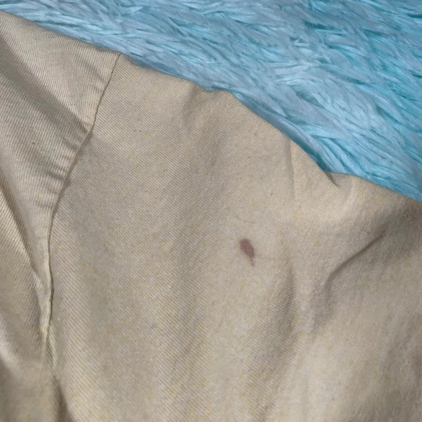 Yellow Patagonia T Shirt Graphic - Large