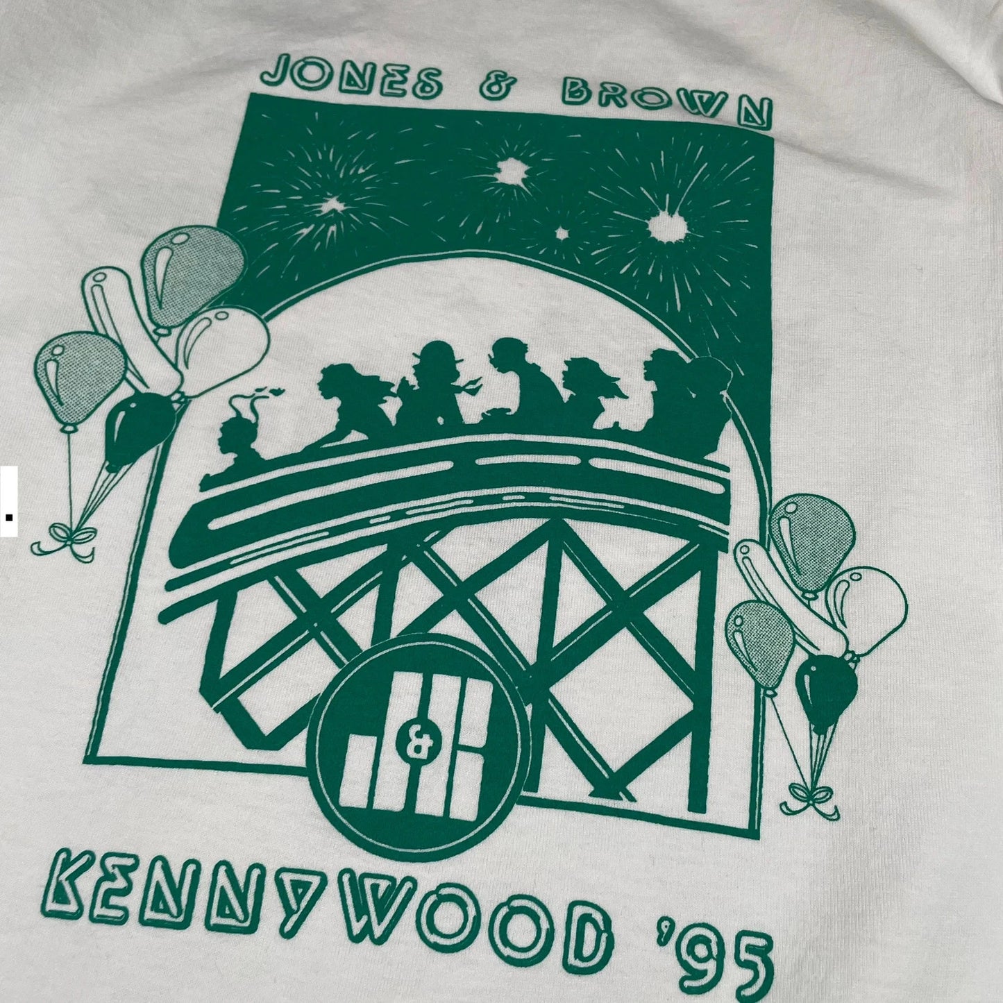 Vintage 90s Kennywood Theme Park Graphic T Shirt - XL