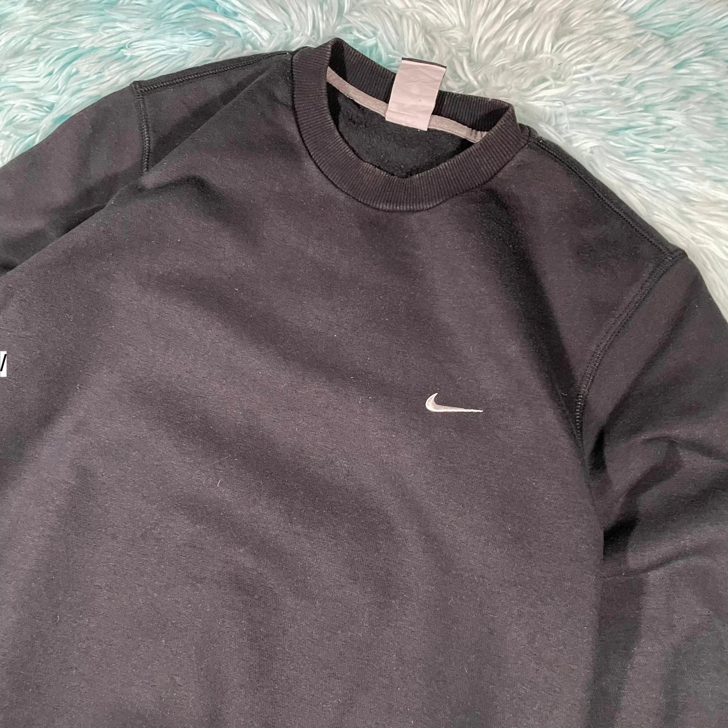 Vintage Black Nike Sweatshirt - Medium
