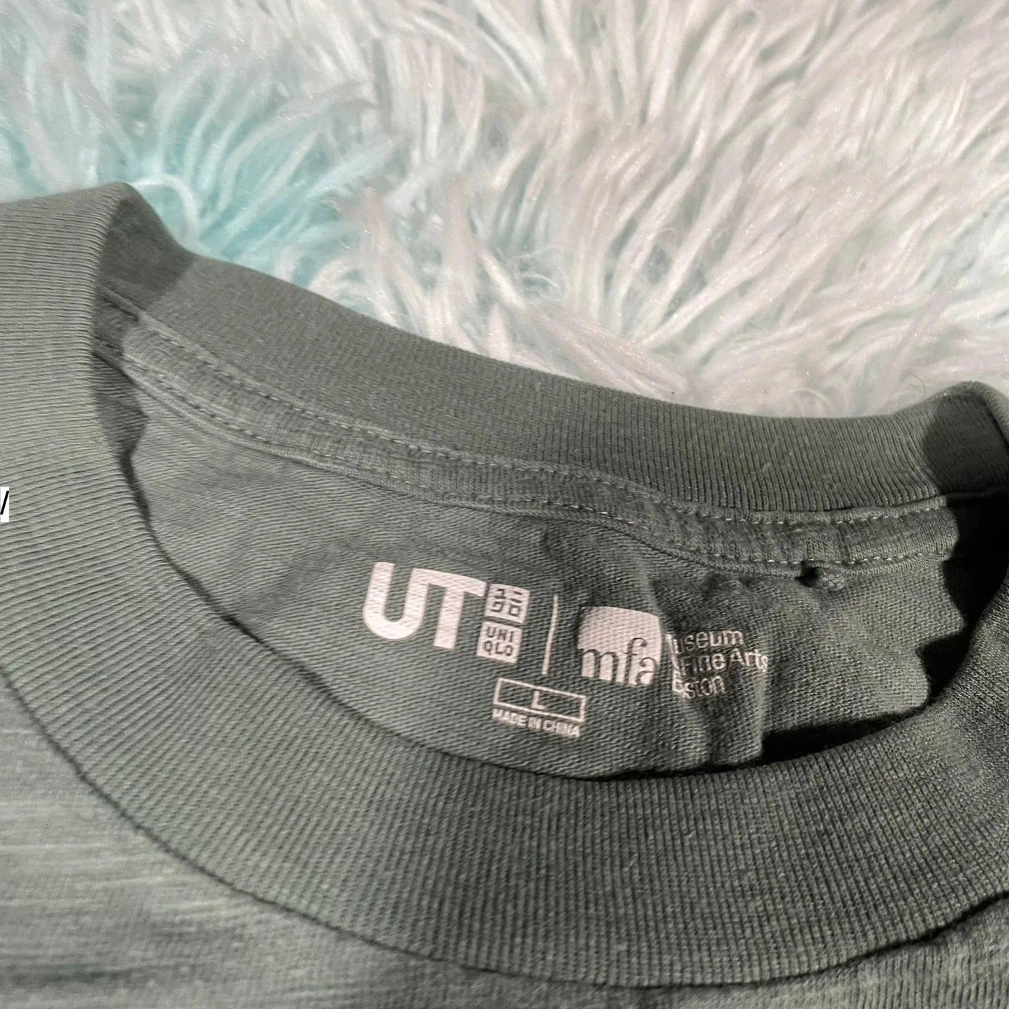 Olive Green Uniqlo Graphic T Shirt - Large