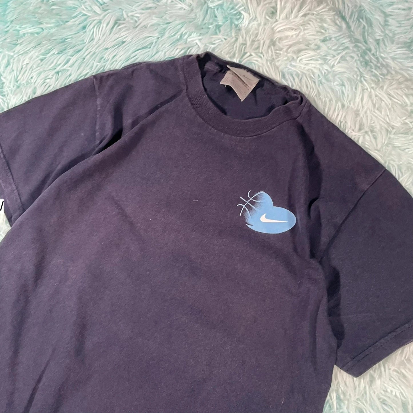 Vintage 00s Navy Nike Graphic T Shirt - Small