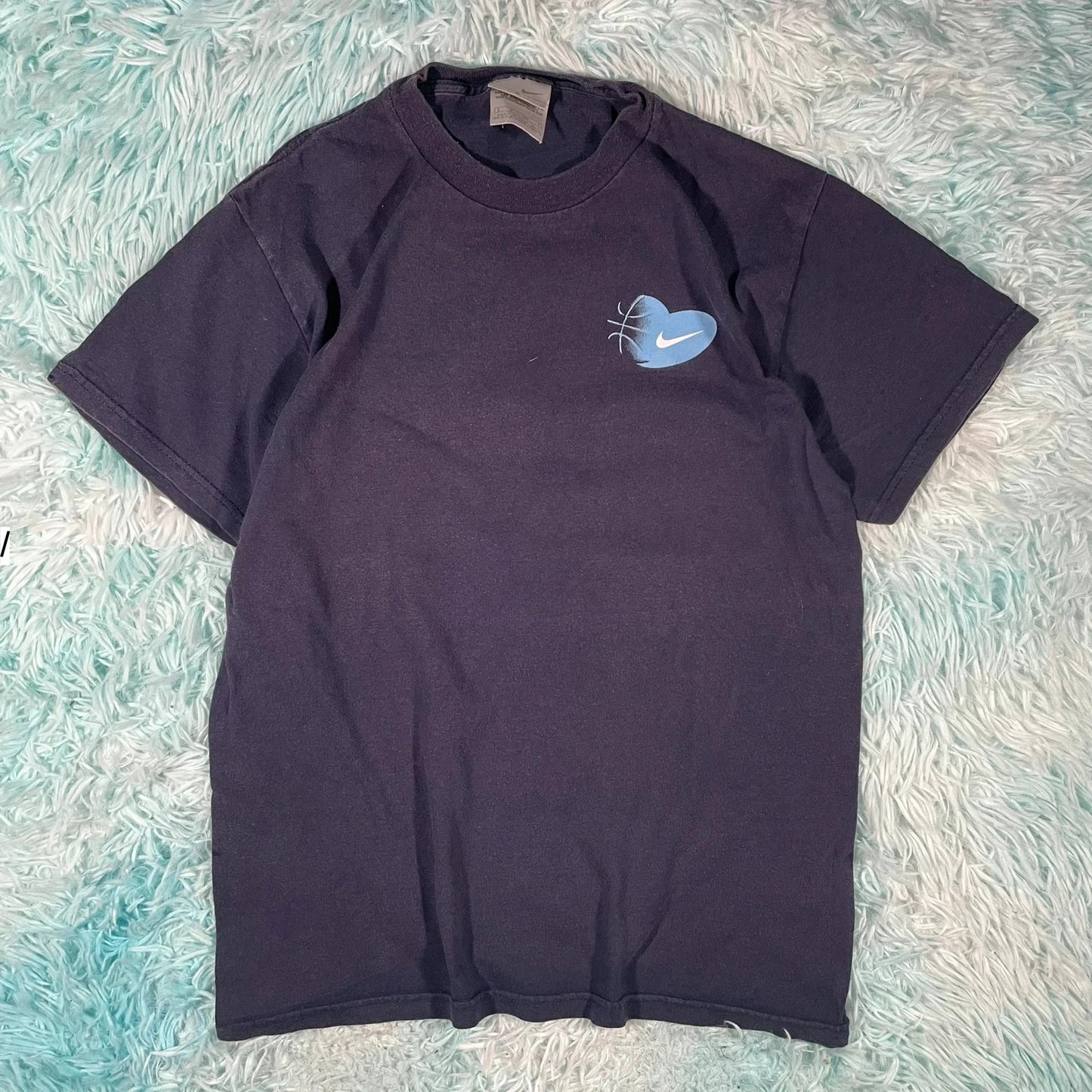 Vintage 00s Navy Nike Graphic T Shirt - Small