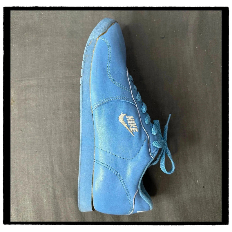 Deadstock 1980s 1986 Blue Nike Cheer Tennis Trainers - US10
