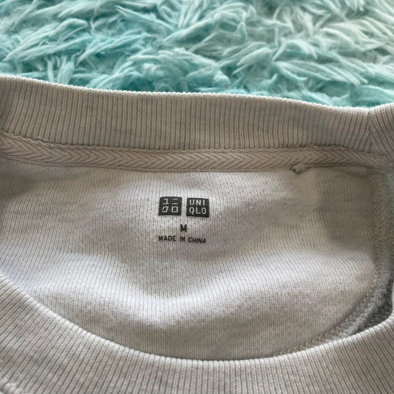 White Uniqlo Sweatshirt Plain Blank - Medium