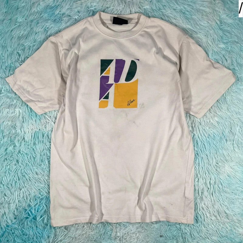 White Alma de Ace Graphic T Shirt - Medium
